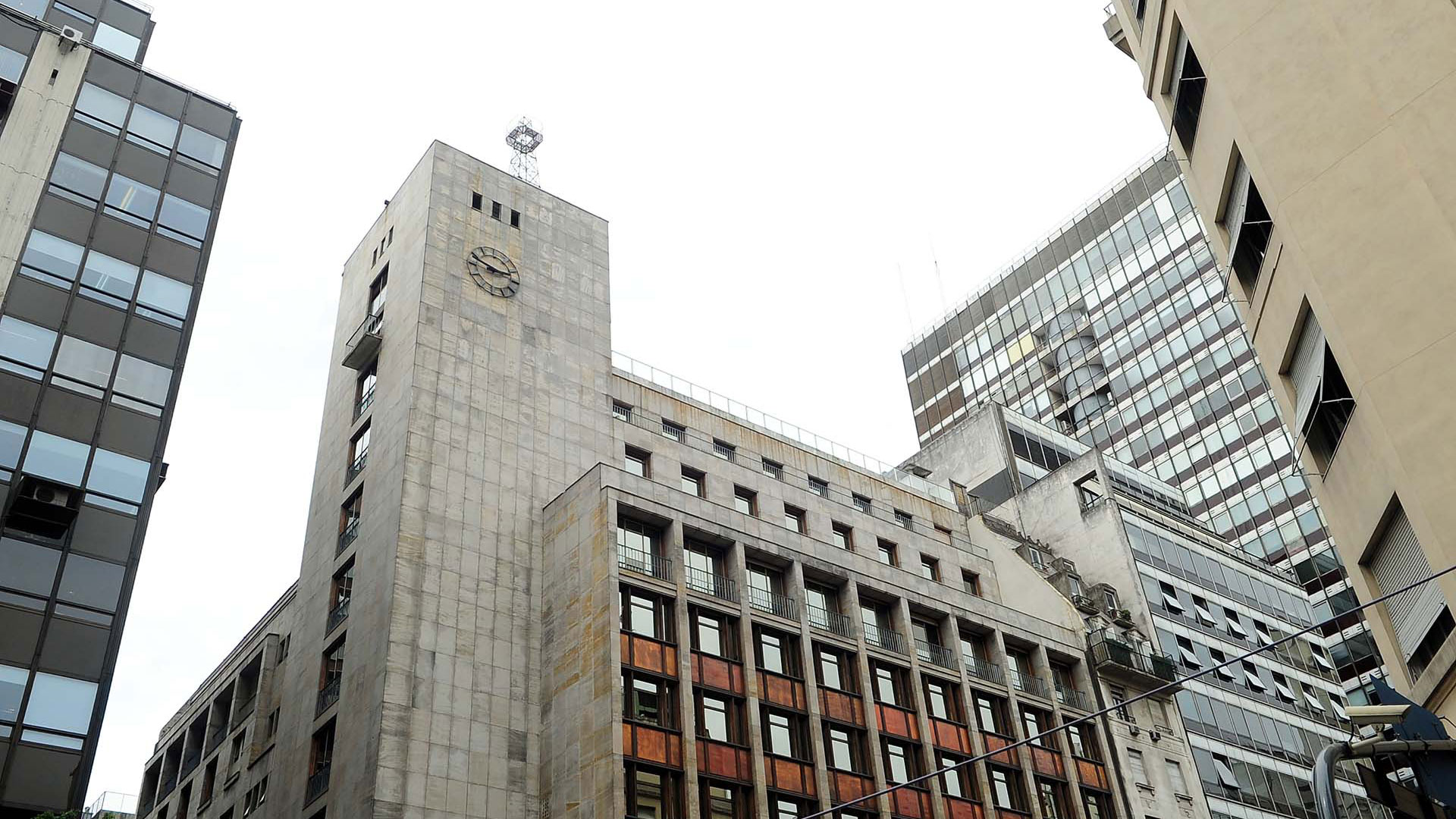 El edificio Yatahí es actualmente la sede de la Sindicatura General de la Nación
