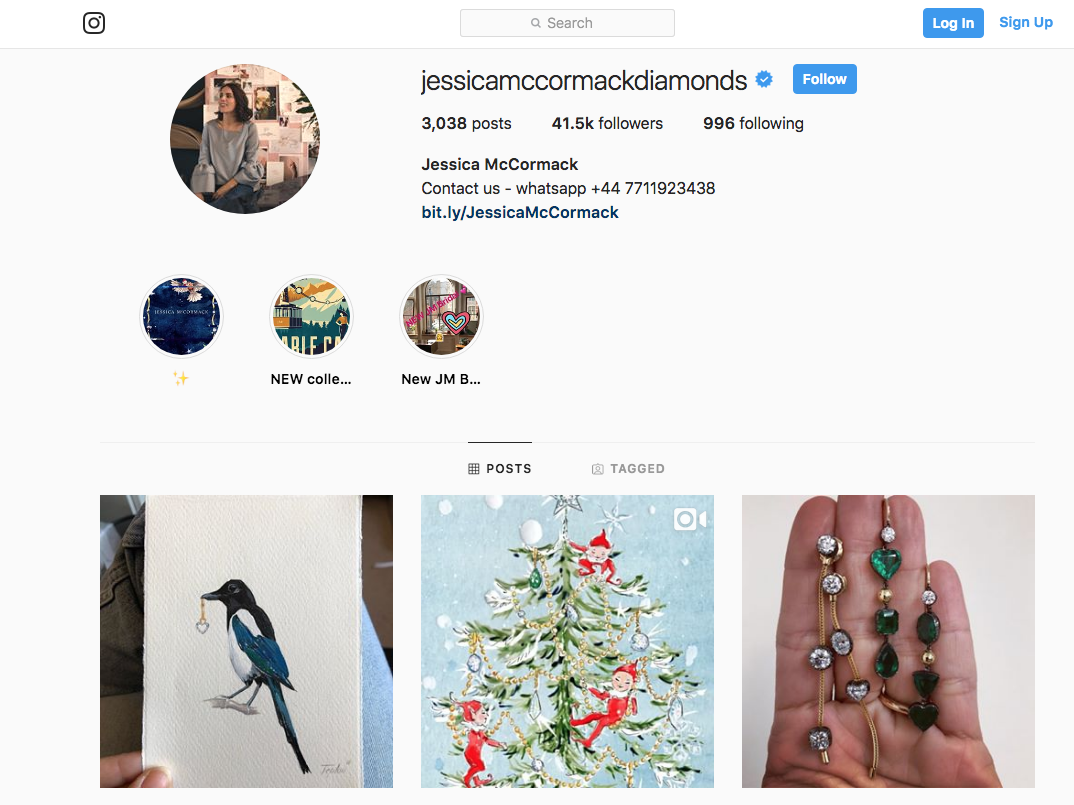La joyera británica Jessica McCormack incluye su teléfono para compra mediante WhatsApp en su descripción en Instagram.