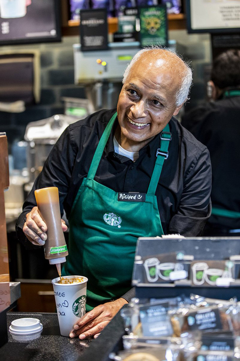 Estas Son Las Caracter sticas Por Las Cuales Starbucks Contrat A