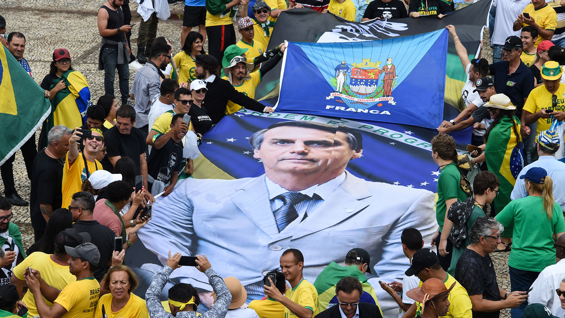 Miles de simpatizantes de Jair Bolsonaro se reunieron en la Plaza de los Tres Poderes, en Brasilia(EVARISTO SA / AFP)