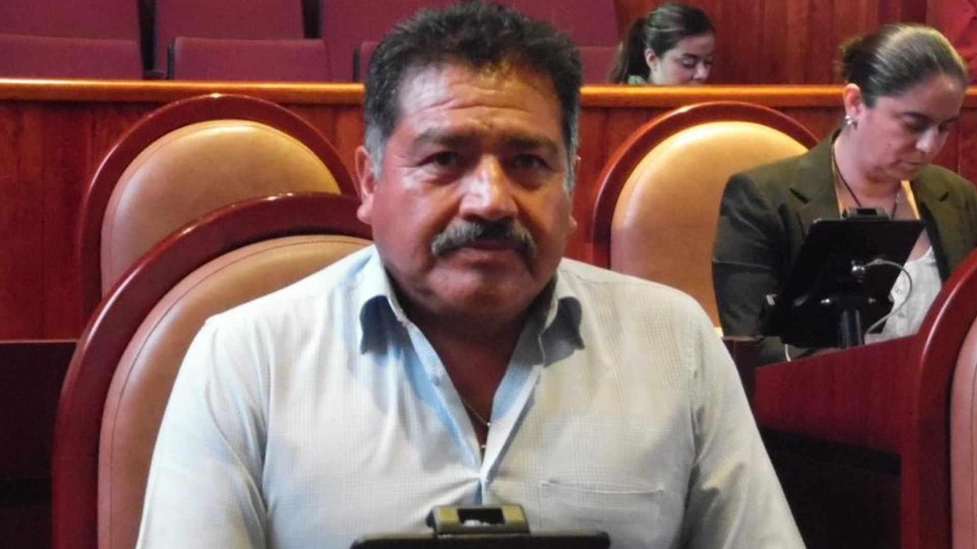 Impulsó el desarrollo agroalimentario de la zona de la Mixteca (FOTO: Twitter @AparicioDtto08)