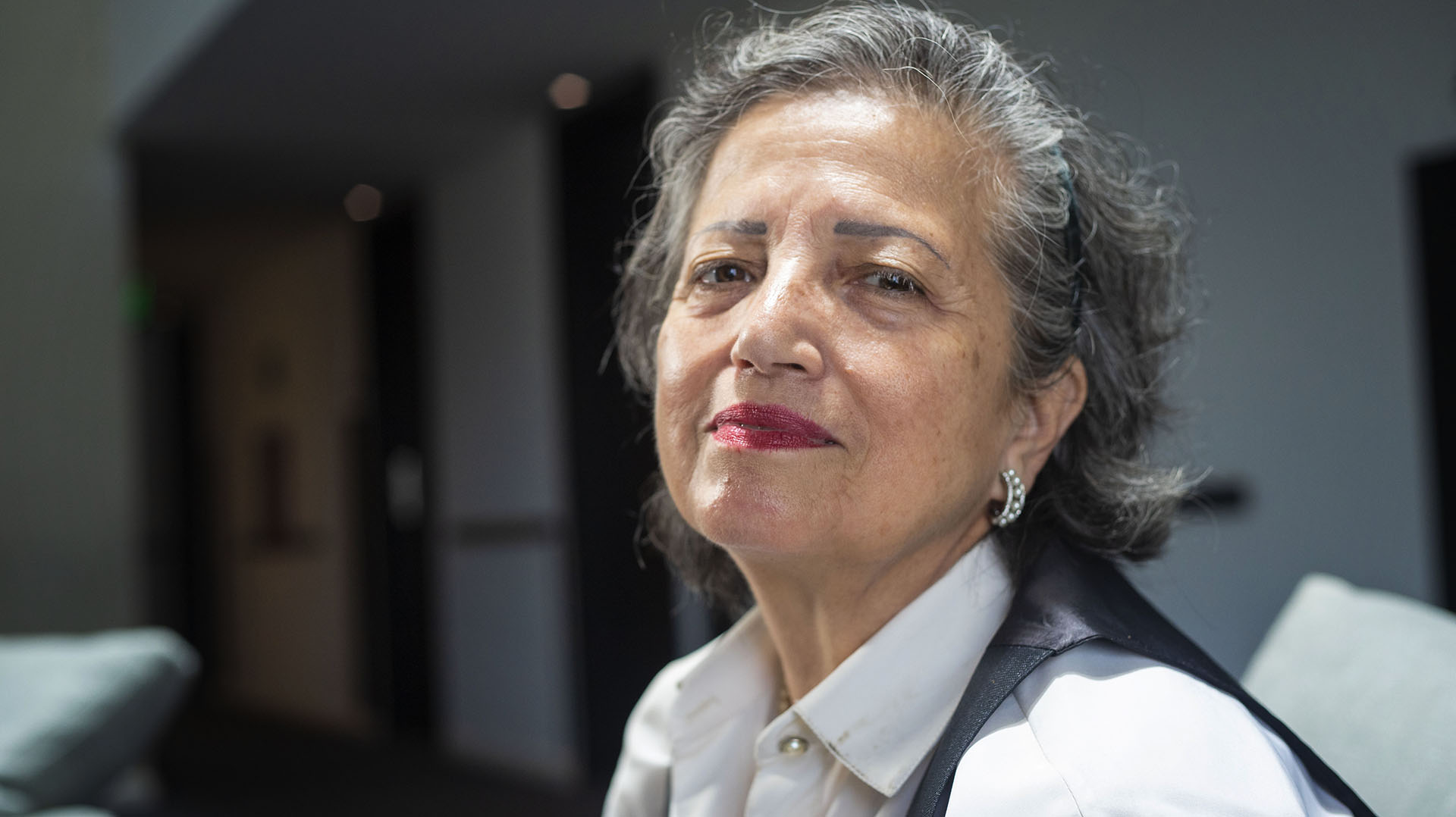 María Elena Cisneros, última mujer de López Rega, retratada por Infobae (Foto: Lihue Althabe)