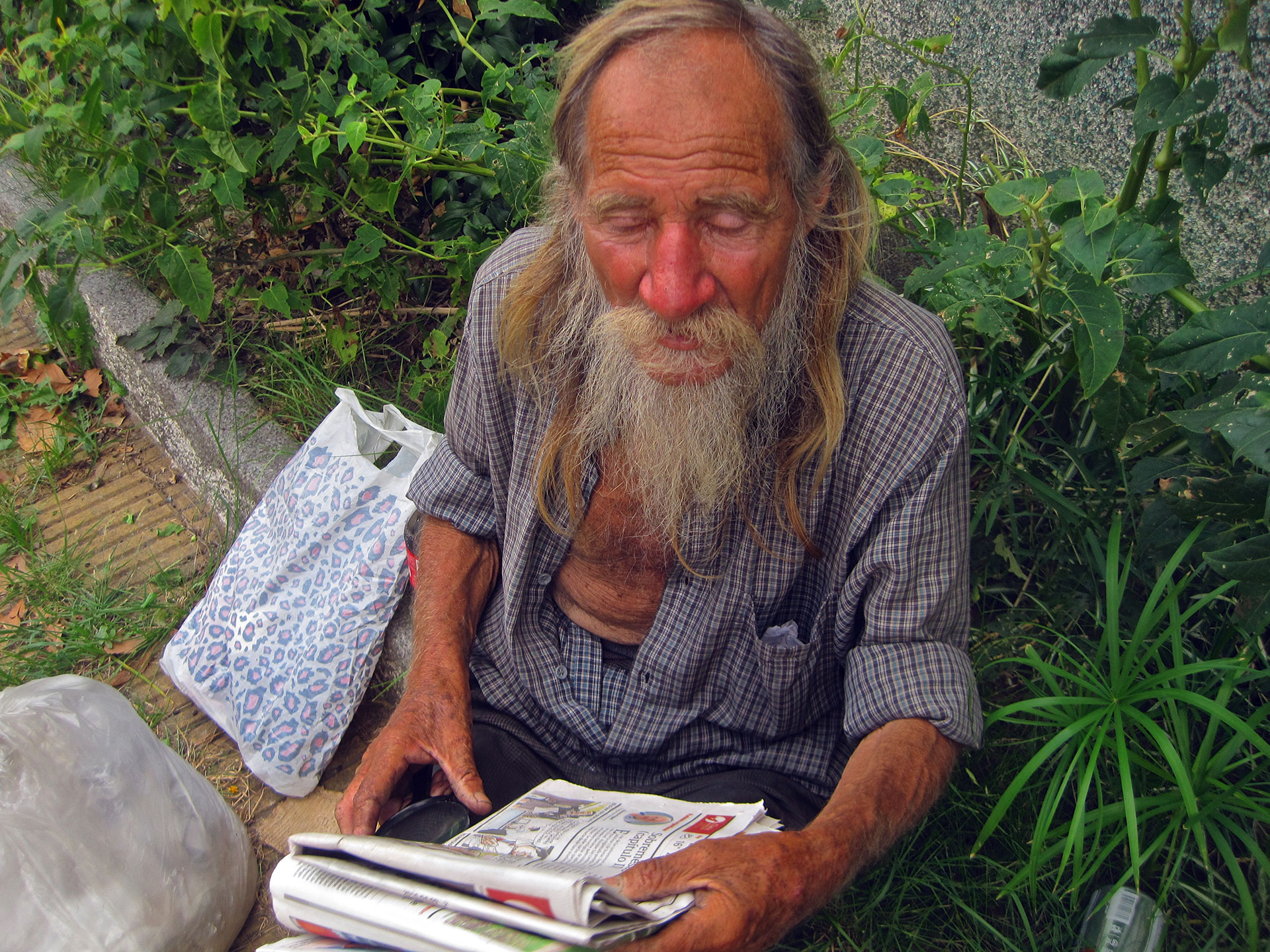 “Espero leer la vida de los grandes hombres de la historia… Los descubridores, los viajeros”, dice