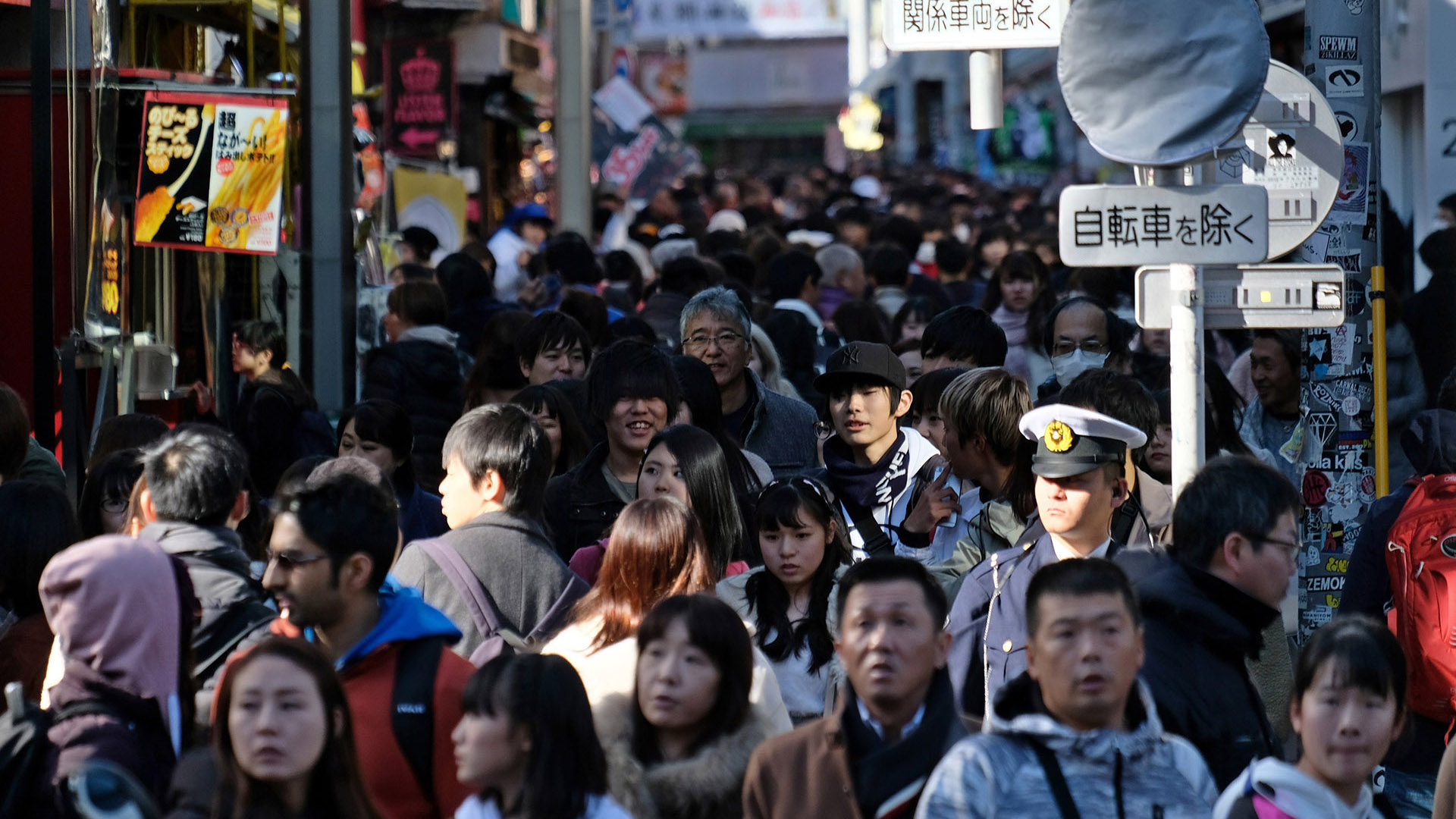En la cima del podio: Japón, un país con bajos índices de criminalidad, alta oferta cultural y de aventura gracias a su geografía (AFP)