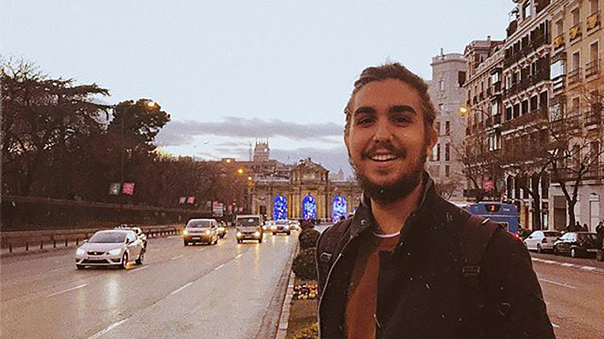 El joven goza de viajar a España cada que tiene oportunidad