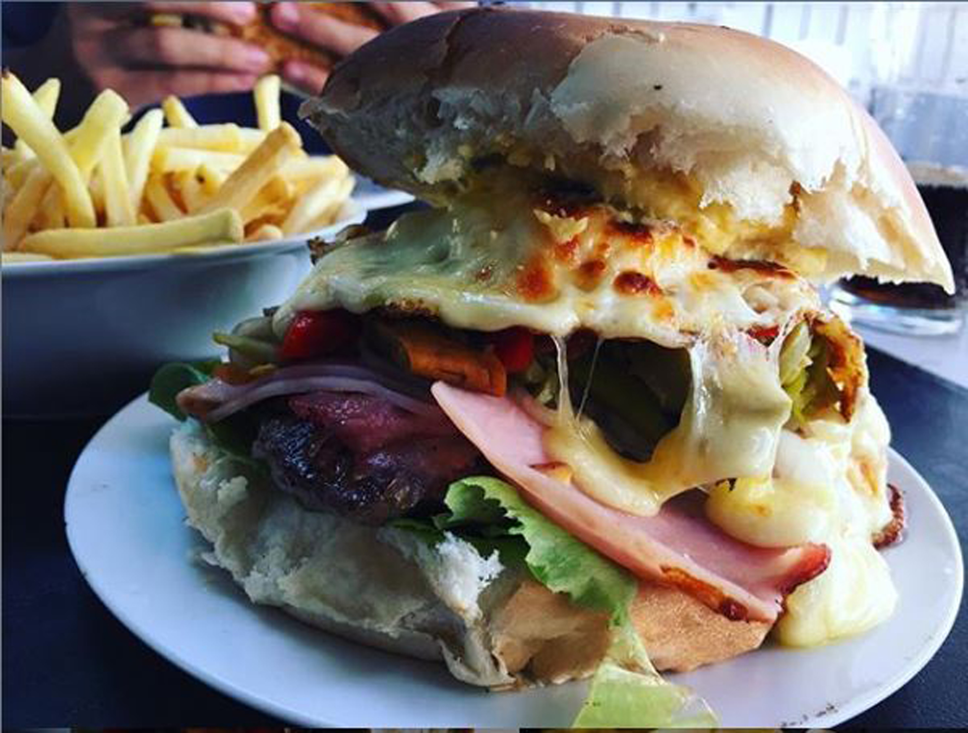 Chivito Marcos, el creado por uno mismo a gusto (@laverdadelamilanesa)