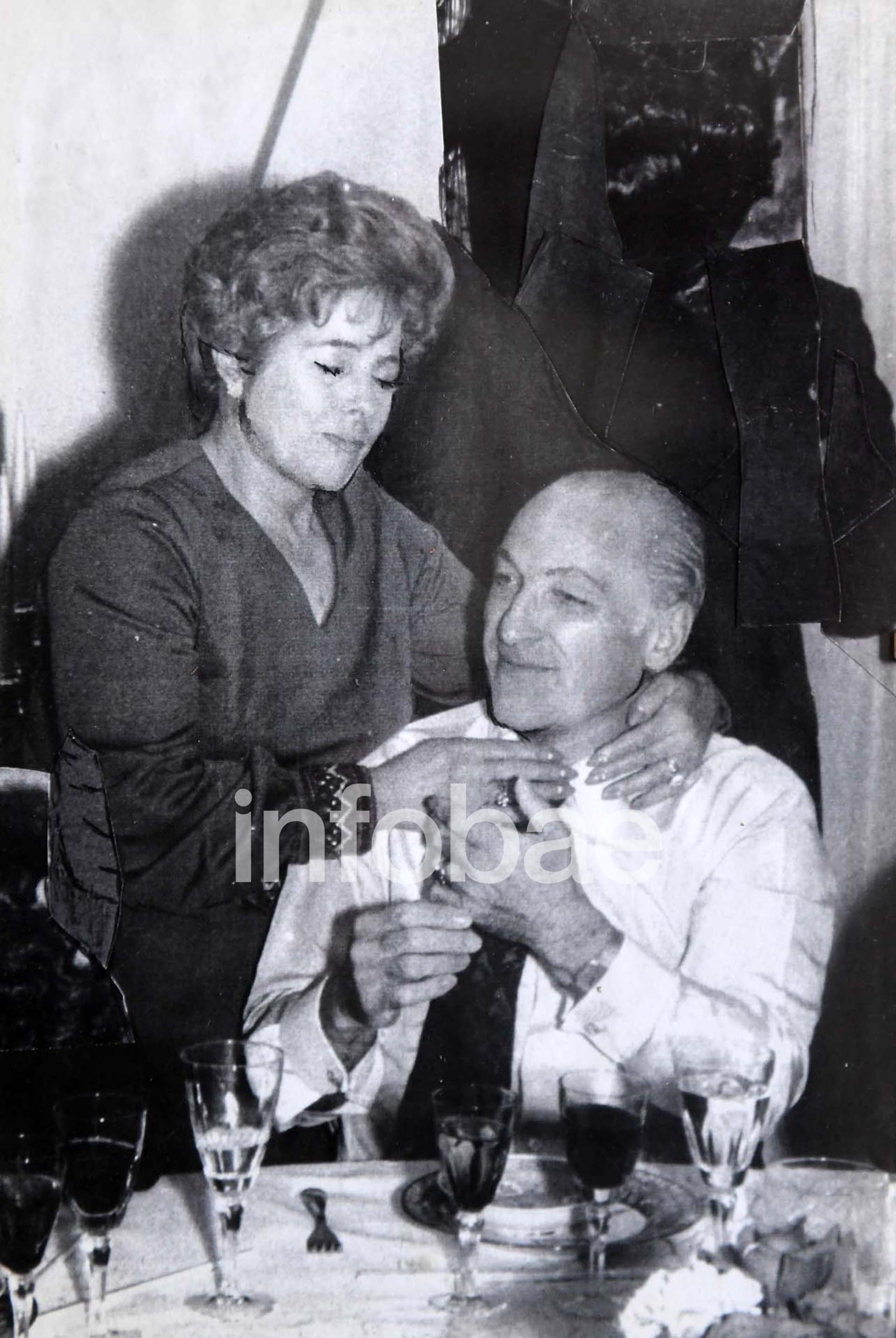Norma López Rega junto a su padre