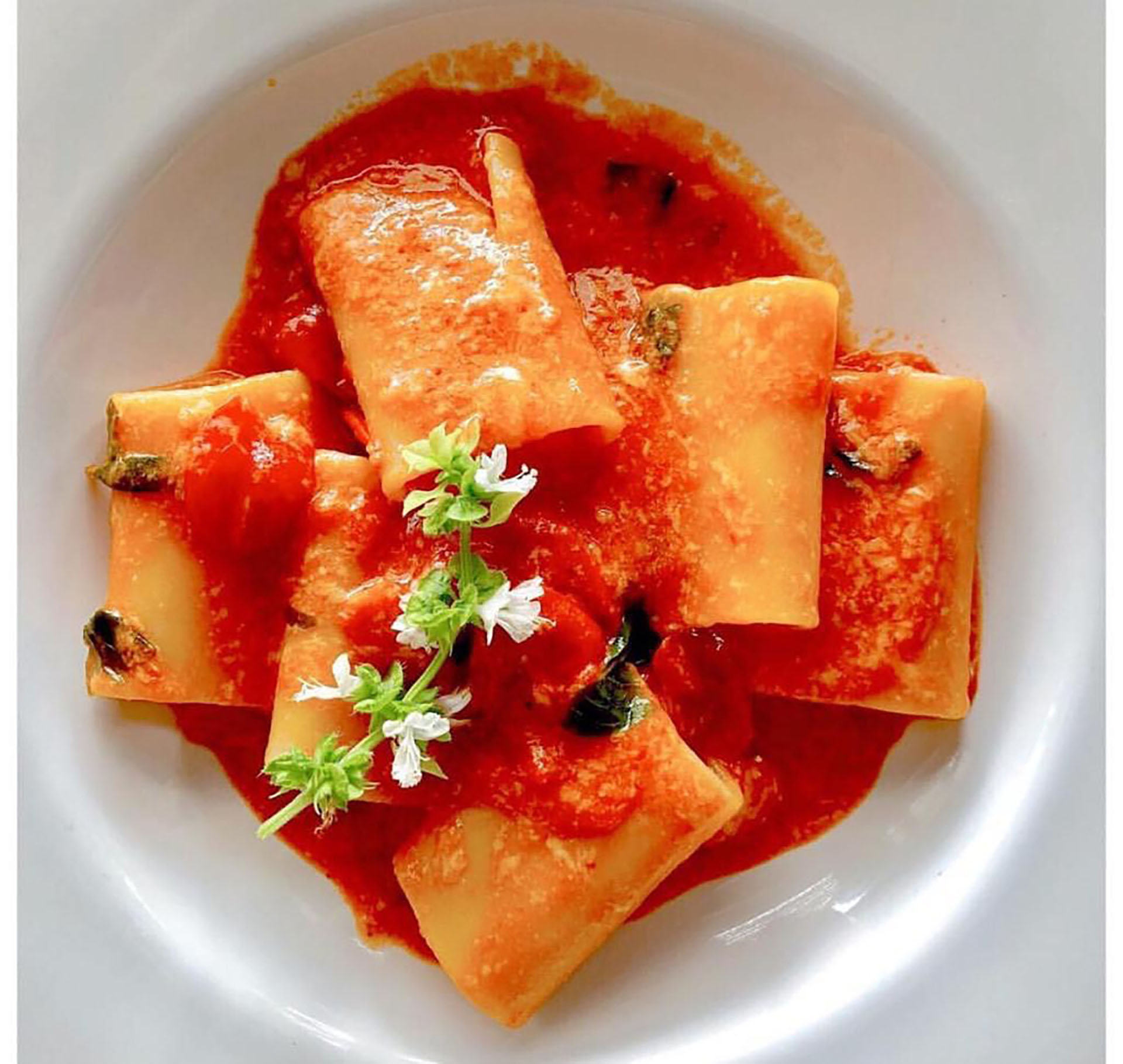 Paccheri di Nápoli, el segundo plato más pedido de la carta