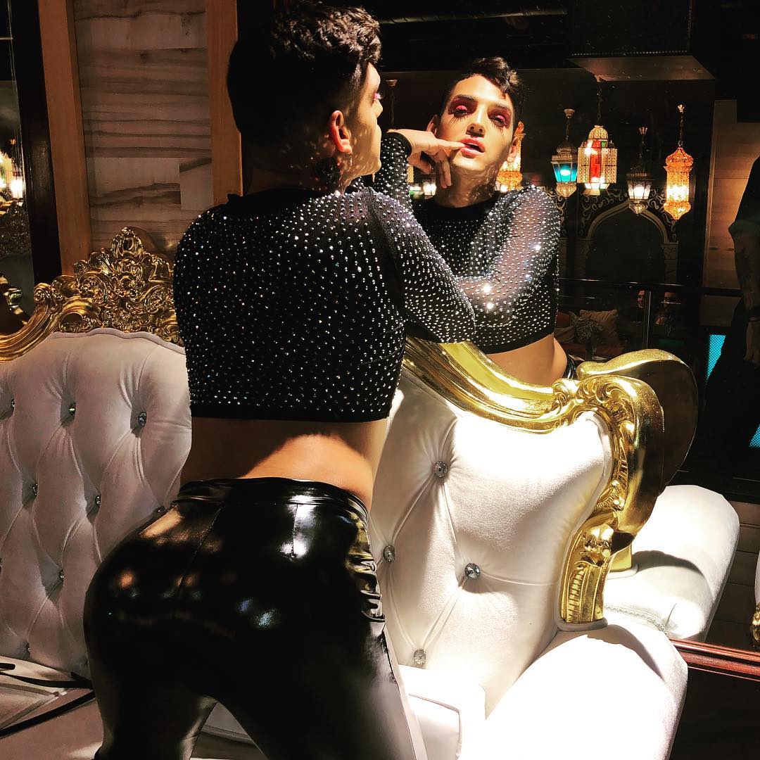 Kevin Fret uno de los pocos raperos homosexuales conocidos en la isla (Foto: Facebook Kevin Fret)
