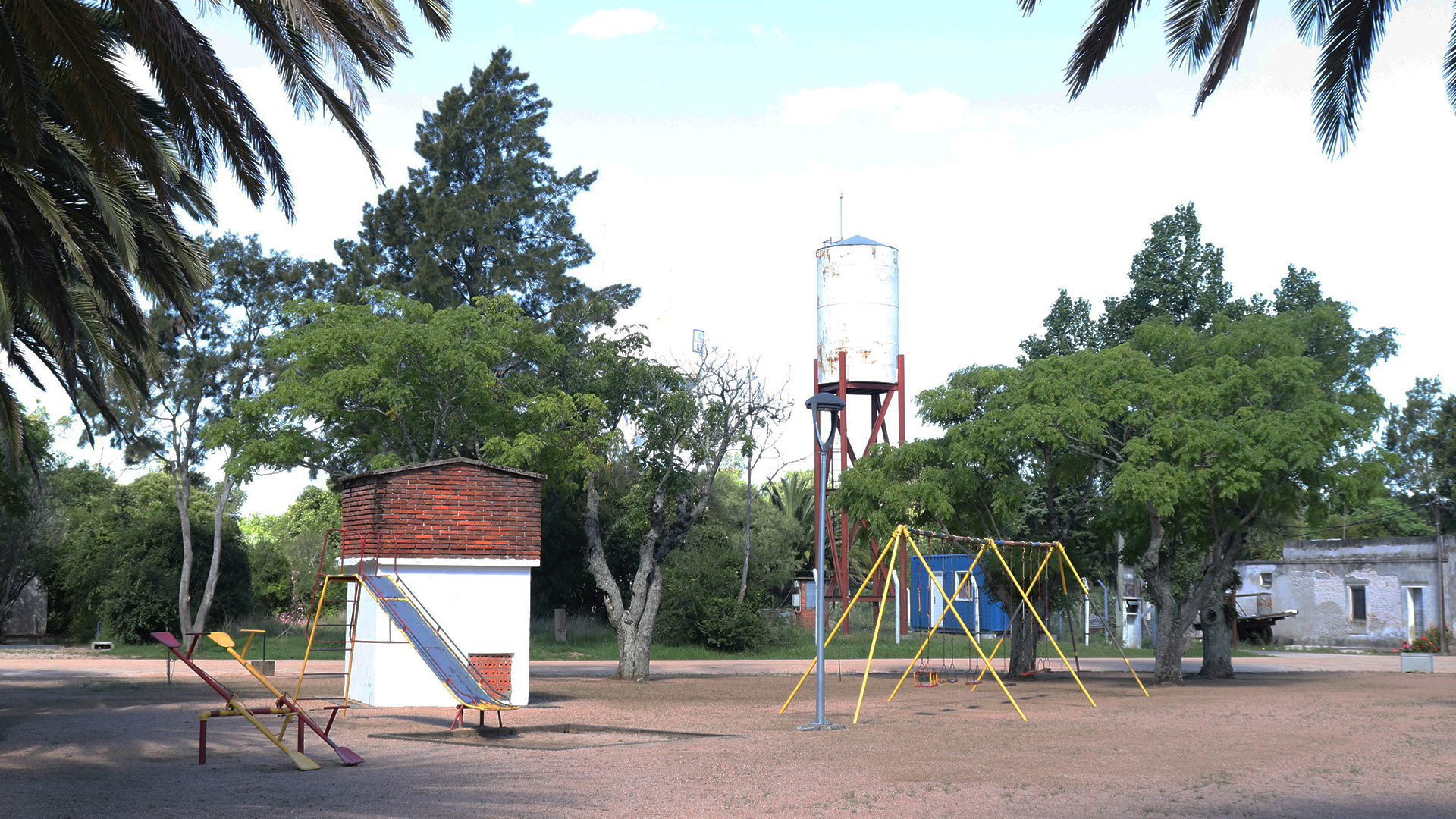 Desde hace cuarenta años que la población se mantiene equilibrada: “200 y pico”, contabilizó su alcalde