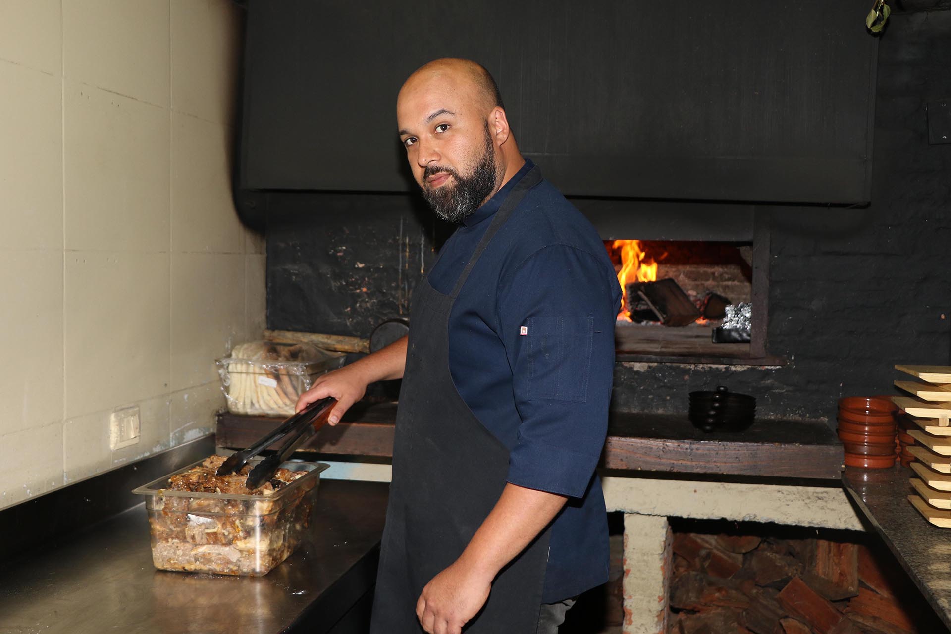 El chef venezolano Simon Rodríguez en plena acción (Fotos: Matías Souto)