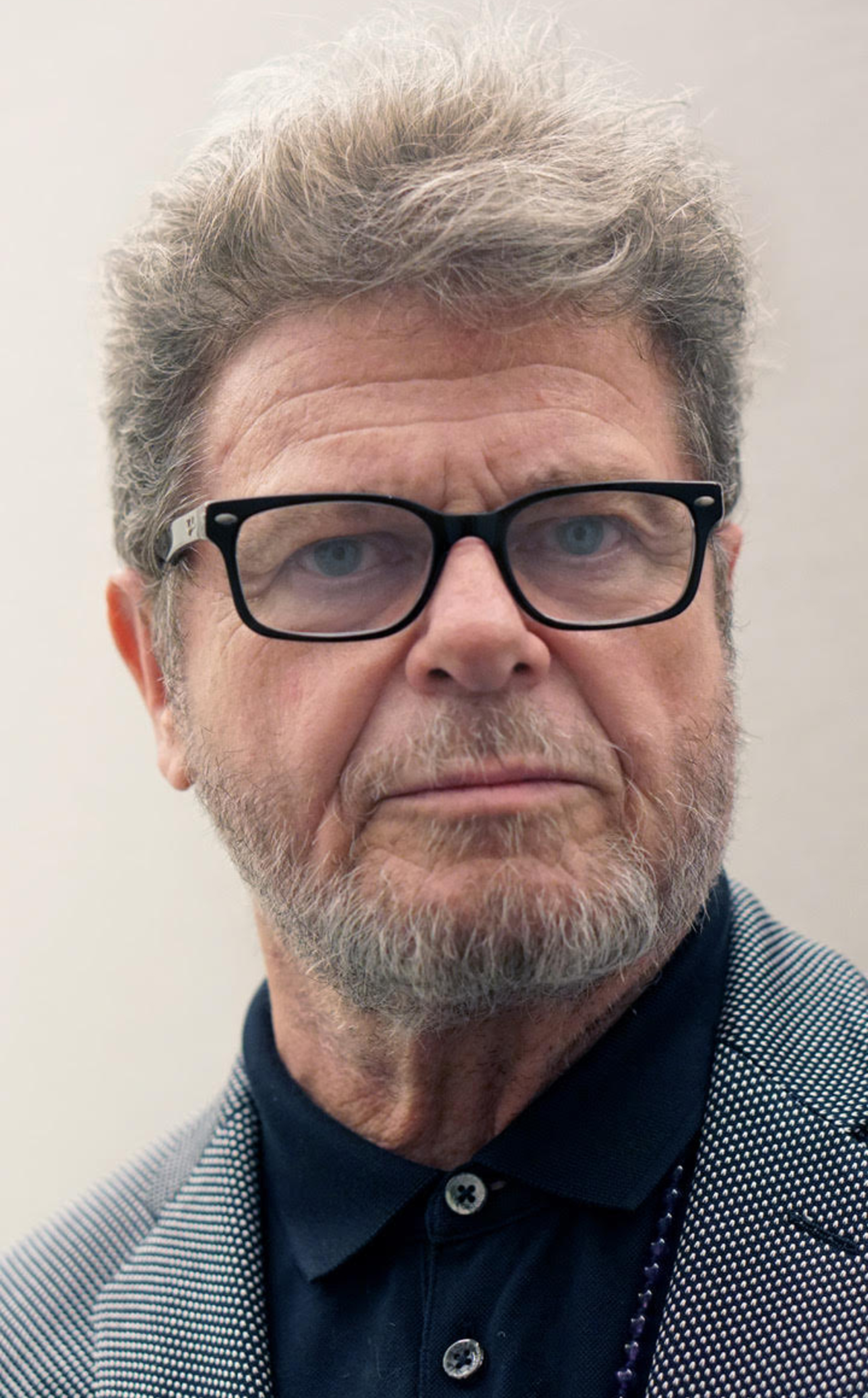 Gustavo Santaolalla llega con su tour “Desandando el Camino” al Festival Únicos en el Teatro Colón.