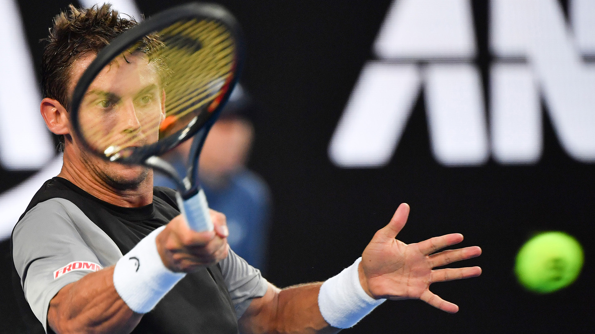 El suizo Henri Laaksonen no pudo con Alex De Miñaur y cayó por 6-4, 6-2, 6-7 (7/9), 4-6, 6-3