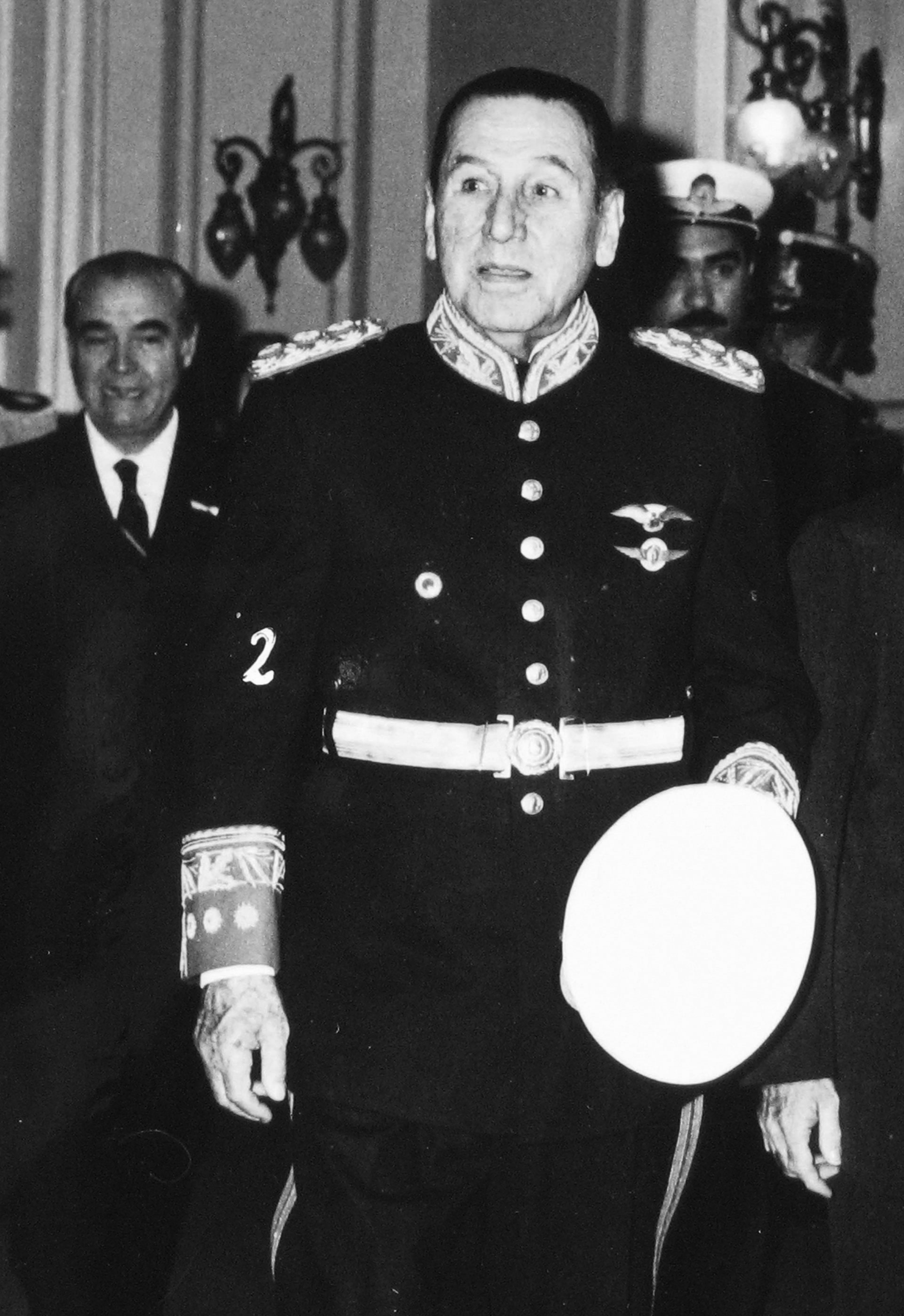 Perón, in uniform, during an official activity in his third presidency