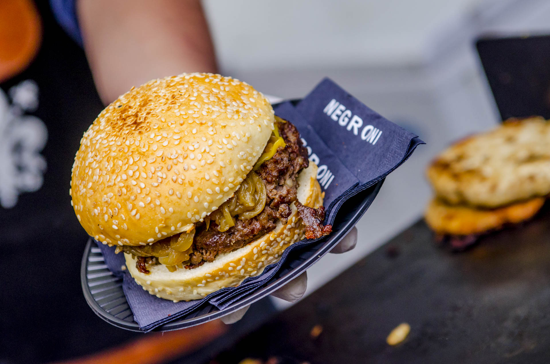 Para finalizar con la cena, lo dulce también tendrá su sector especial, con puestos de helados, postres e infusiones (Martín Bombu PH)