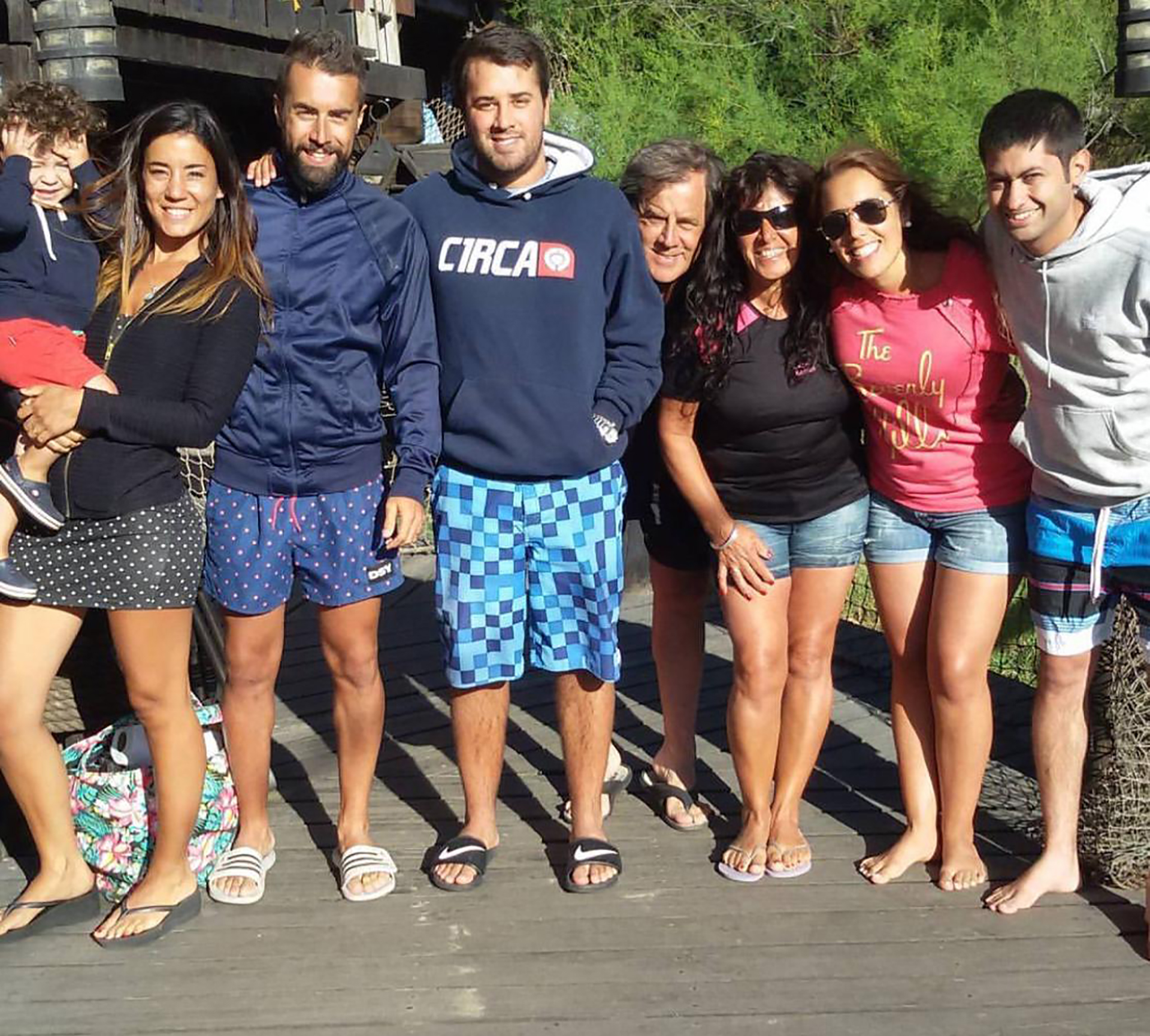 Actualmente junto a su familia en el centro de Mar del Plata. Todos adultos junto a sus familias