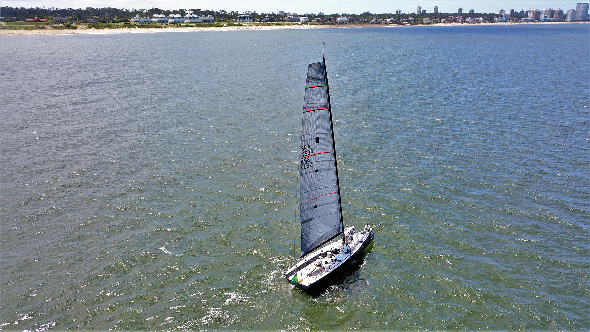 La competencia se inició en Olivos, Buenos Aires, el domingo 13 de enero a las doce del mediodía y finalizó en Punta del Este, Uruguay, el sábado 19 a las cinco de la tarde