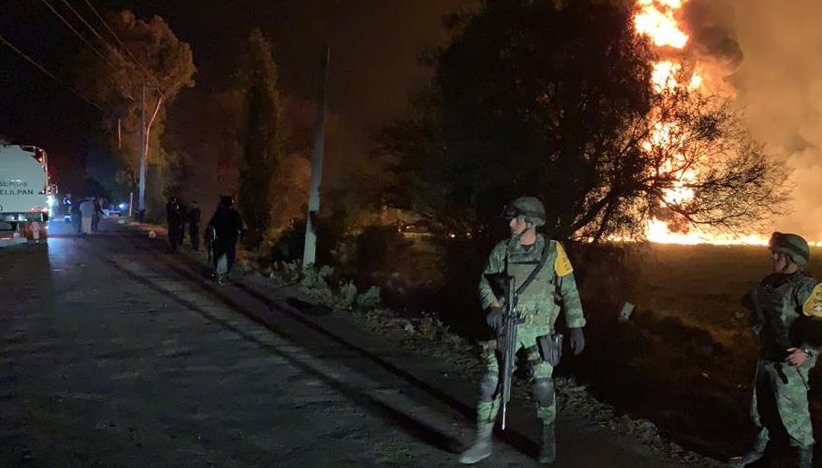 El Ejército llegó a la zona del incendio para aplica el Plan DNIII (Foto: Sedena)