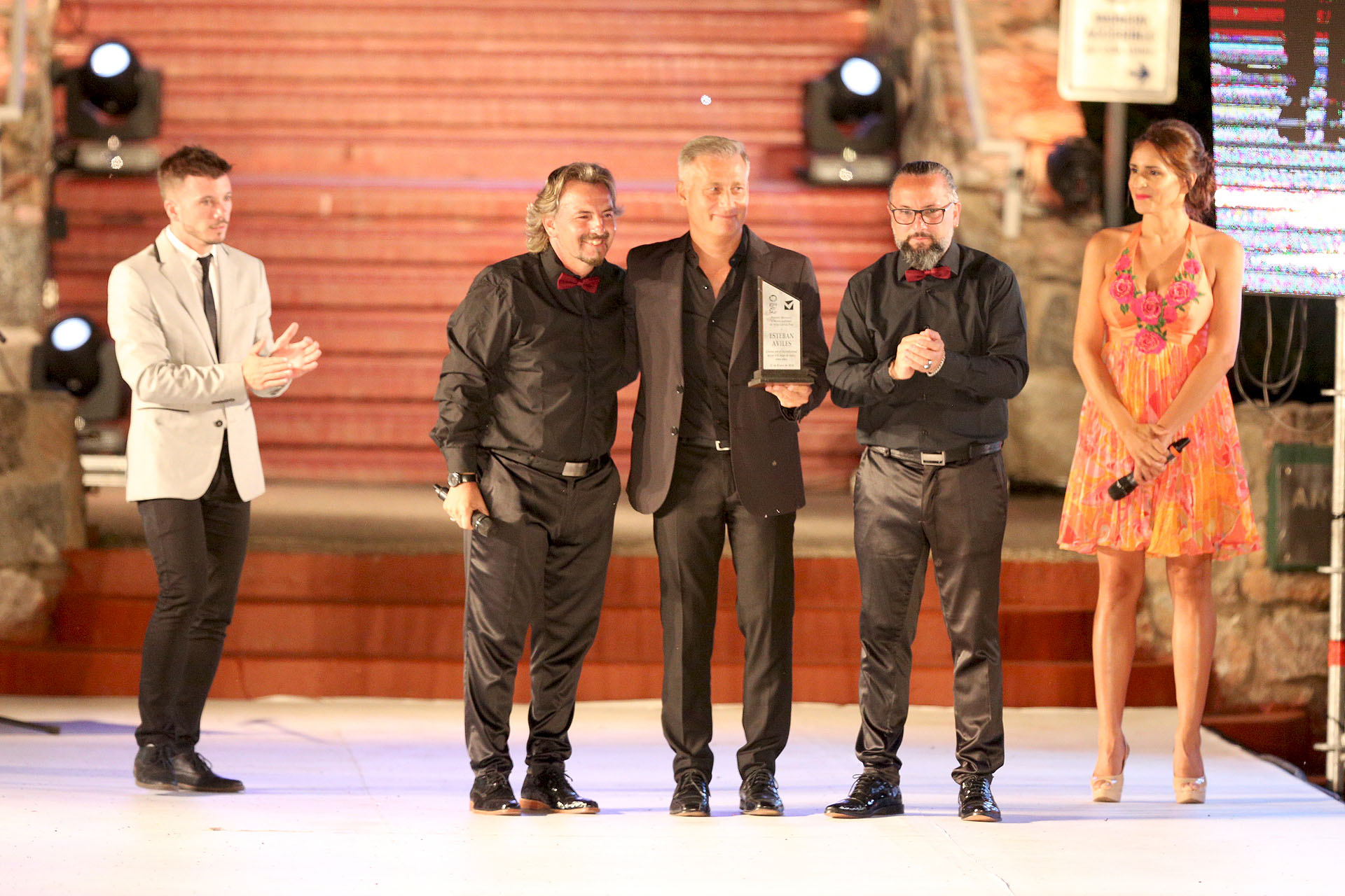 Esteban Aviles, el intendente de la ciudad, también obtuvo su premio (Mario Sar)