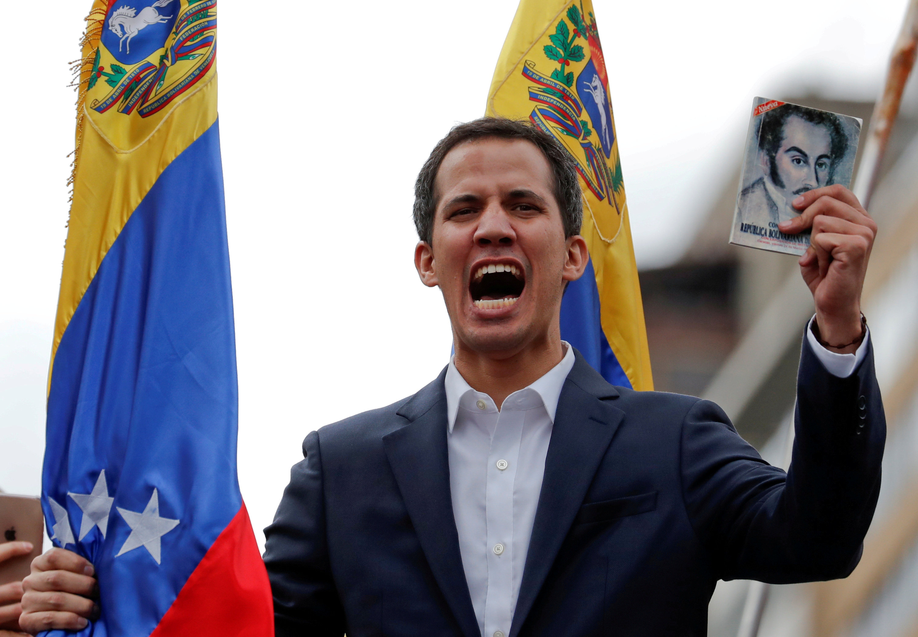 Juan Guaido juró como presidente interino el 23 de enero (Foto: REUTERS/Carlos Garcia Rawlins)
