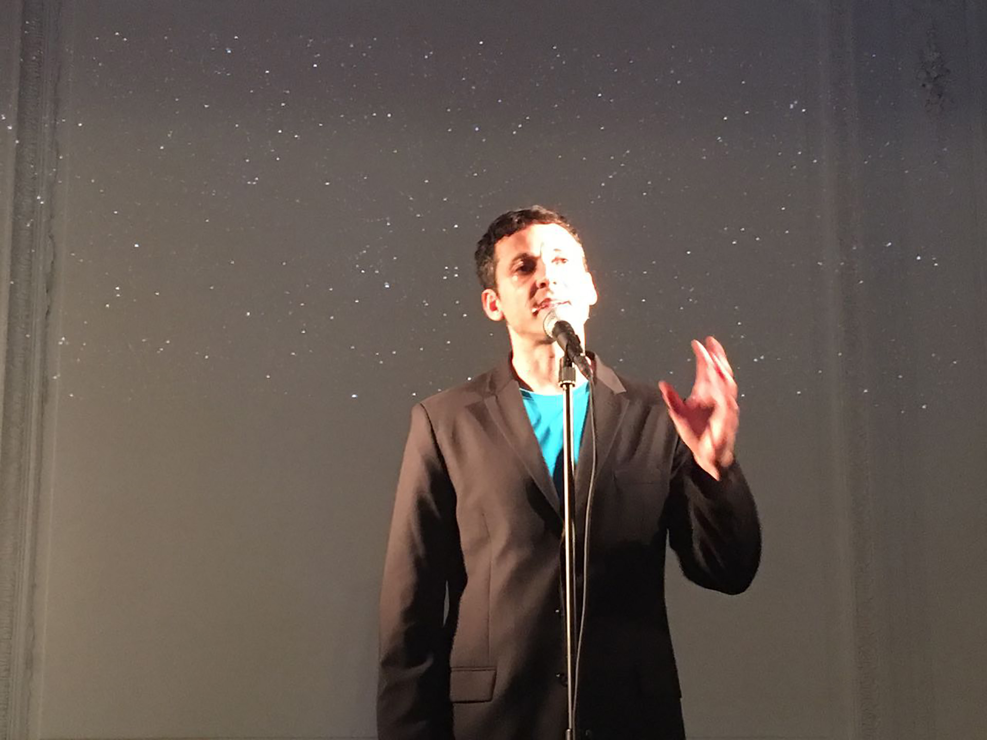 El físico Andrés Rieznik en “El niño Rieznik”