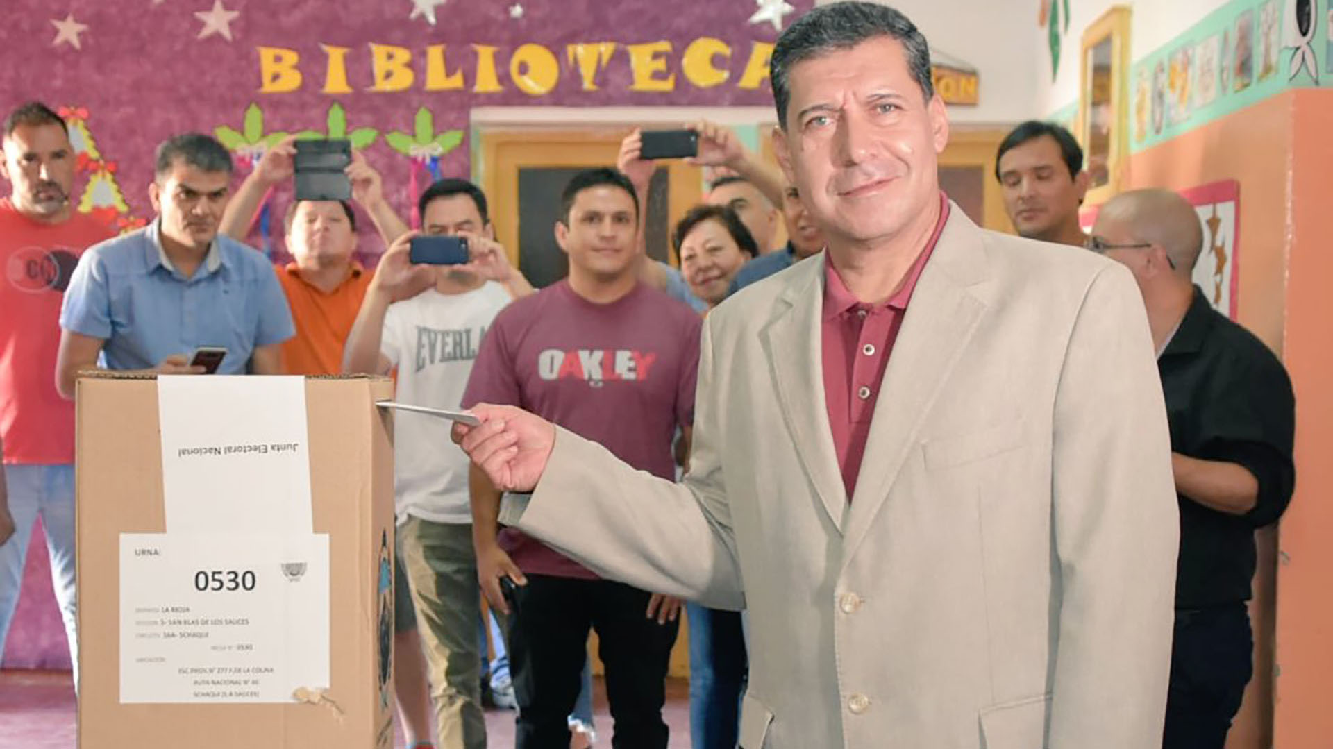 El gobernador de La Rioja, Sergio Casas