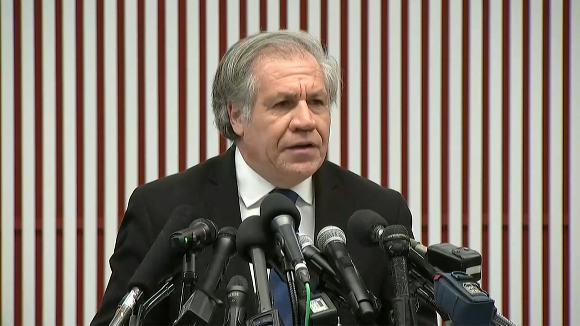 Luis Almagro condenó las intimidaciones denunciadas por Juan Guaidó