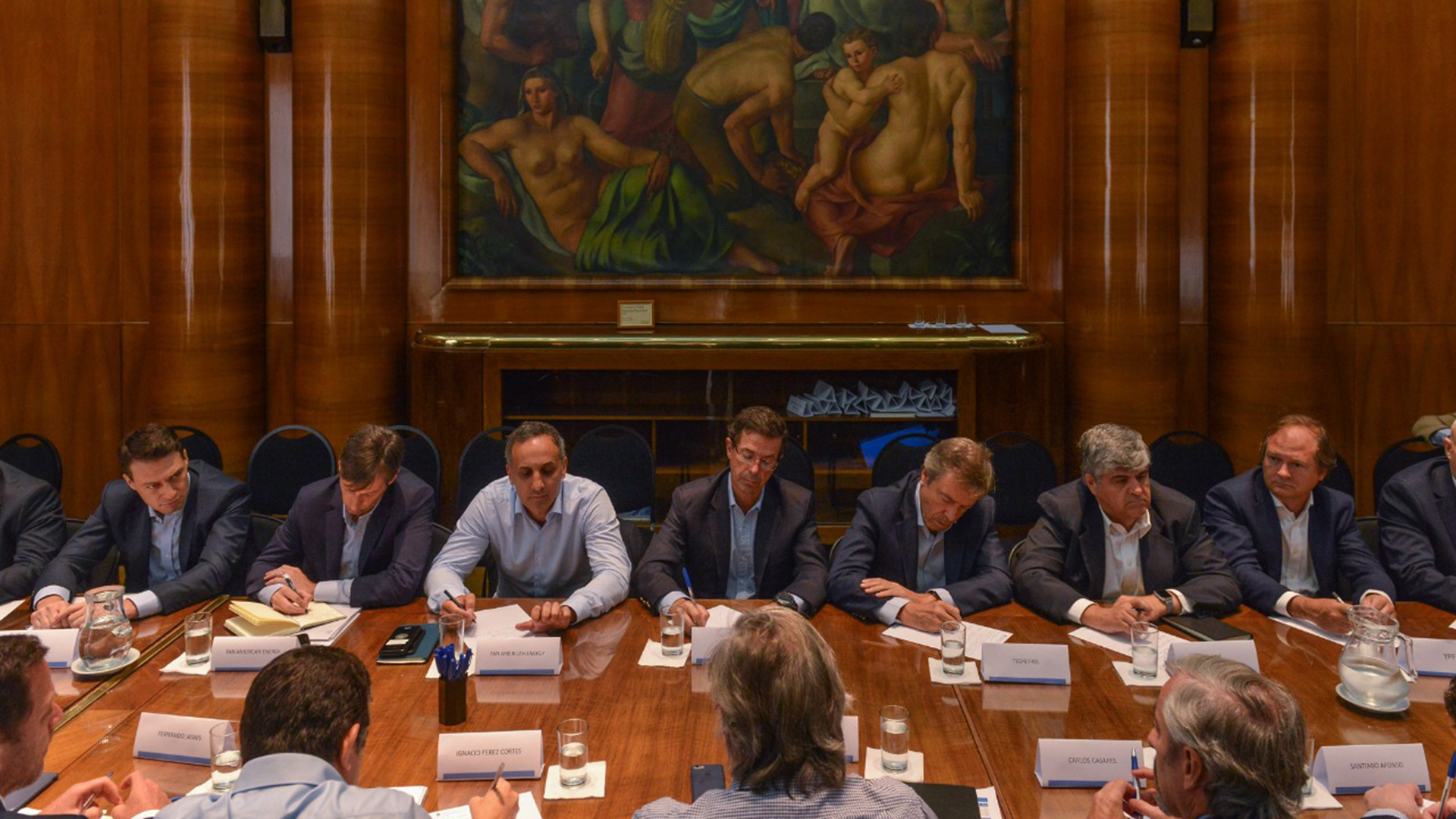Los representantes de las principales empresas productoras de gas se reunieron hoy con el nuevo secretario de Energía (Hacienda)