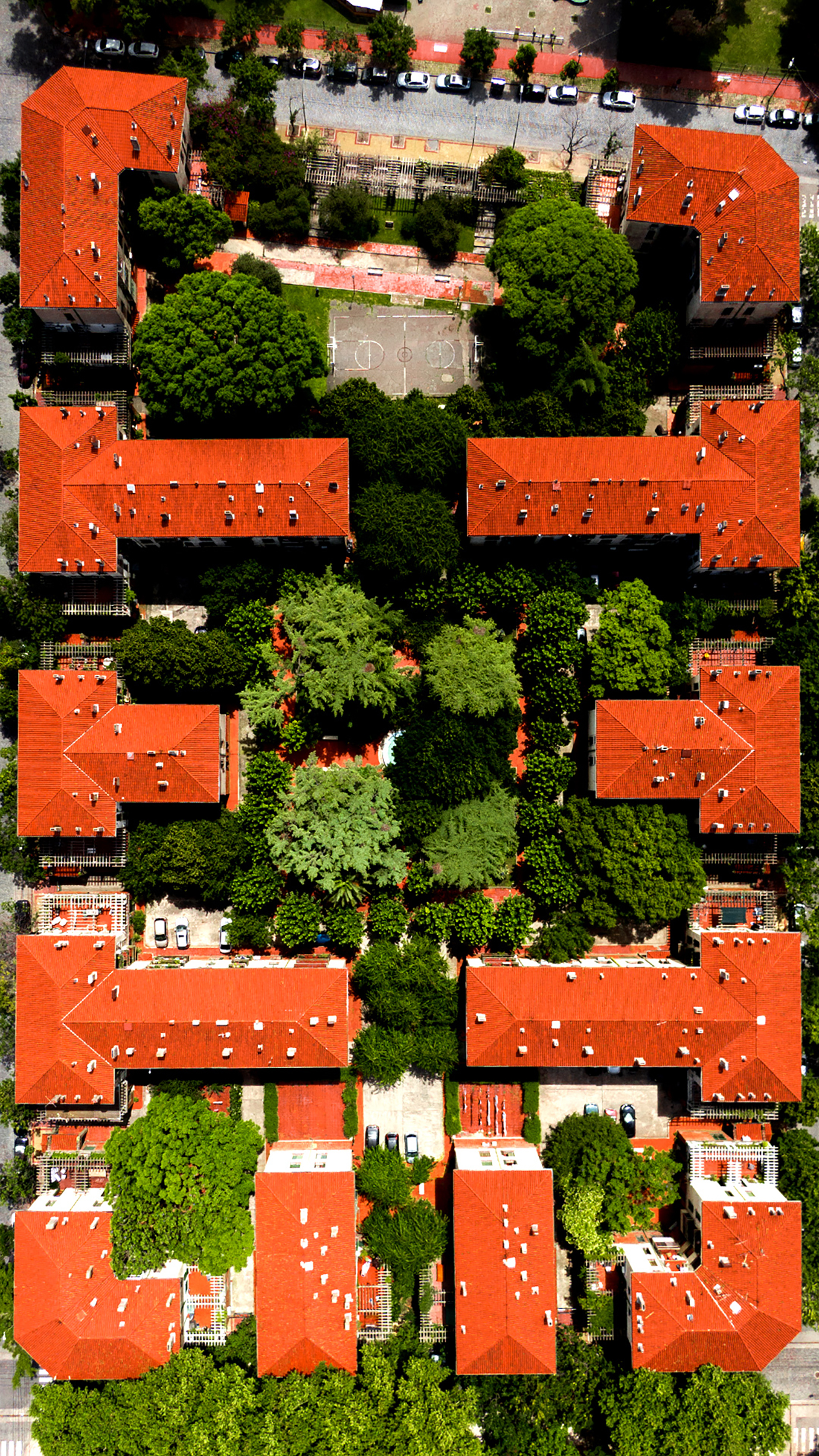 El barrio parque Los Andes se construyo en 1928 por la municipalidad de Buenos Aires en el barrio porteño de Chacarita.