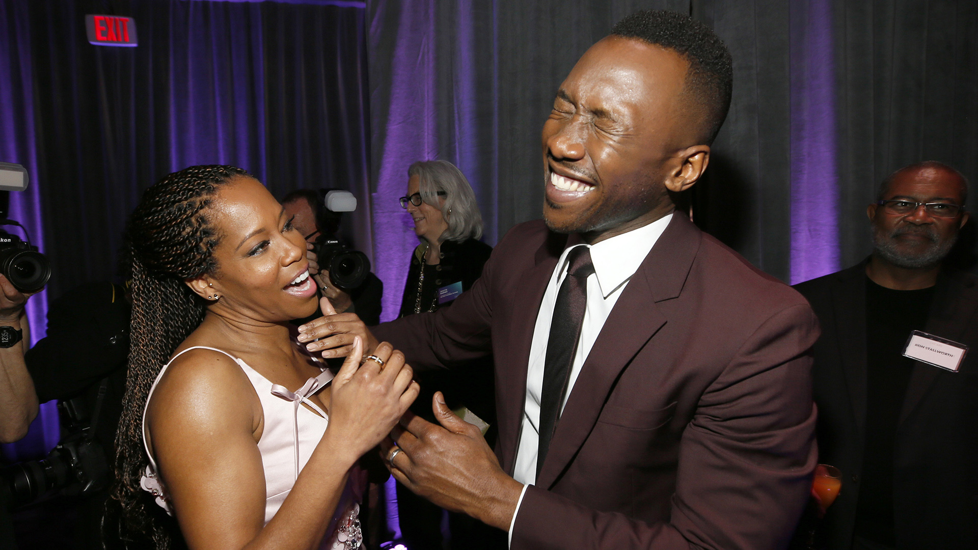 Regina King y Mahershala Ali