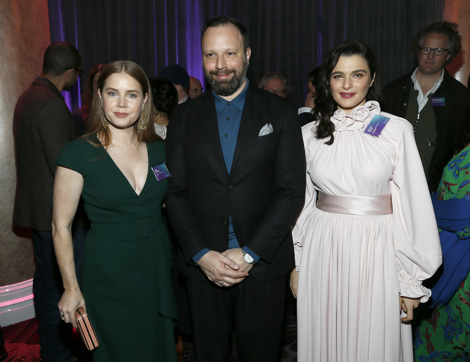 Rachel Weisz, Yorgos Lanthimos y Amy Adams /// Fotos: AP
