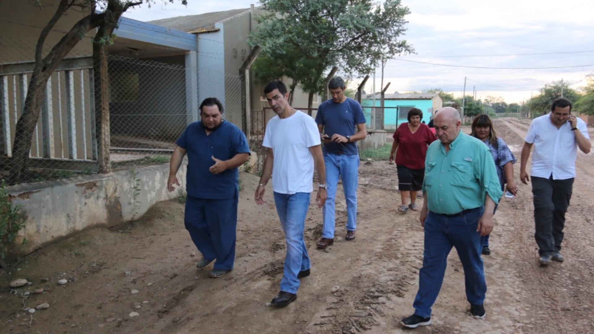 Juan Manuel Urtubey se bajó de la cumbre y viajó a Salta debido a la subida del río Pilcomayo