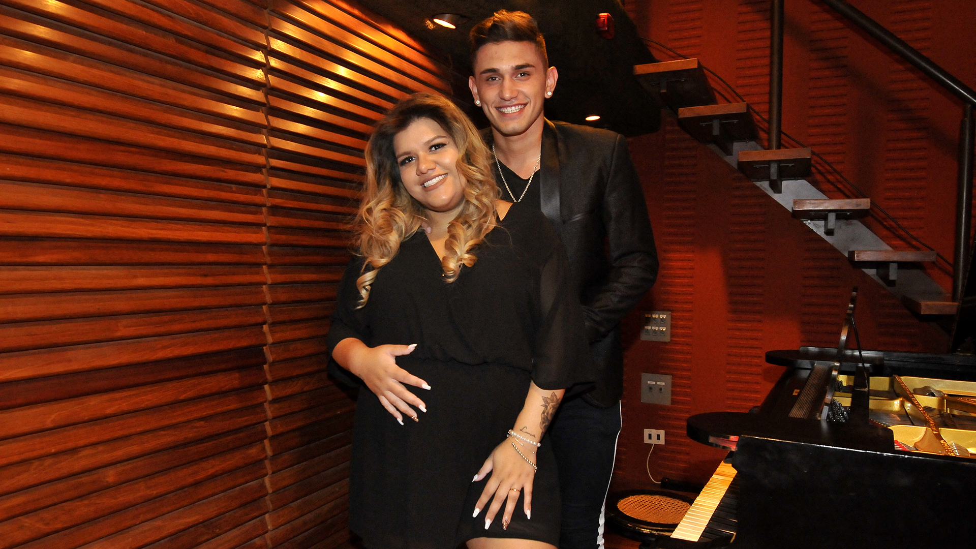 En su semana 33 de embarazo, Morena Rial firmó contrato para el lanzamiento de su canción “Hello Baby” (Teleshow)
