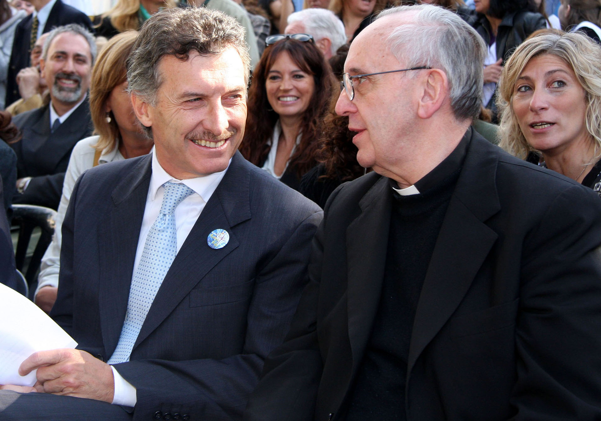 2009. En la misa anual por la educación, acompañando al Cardenal Primado de la Argentina, Jorge Bergoglio.