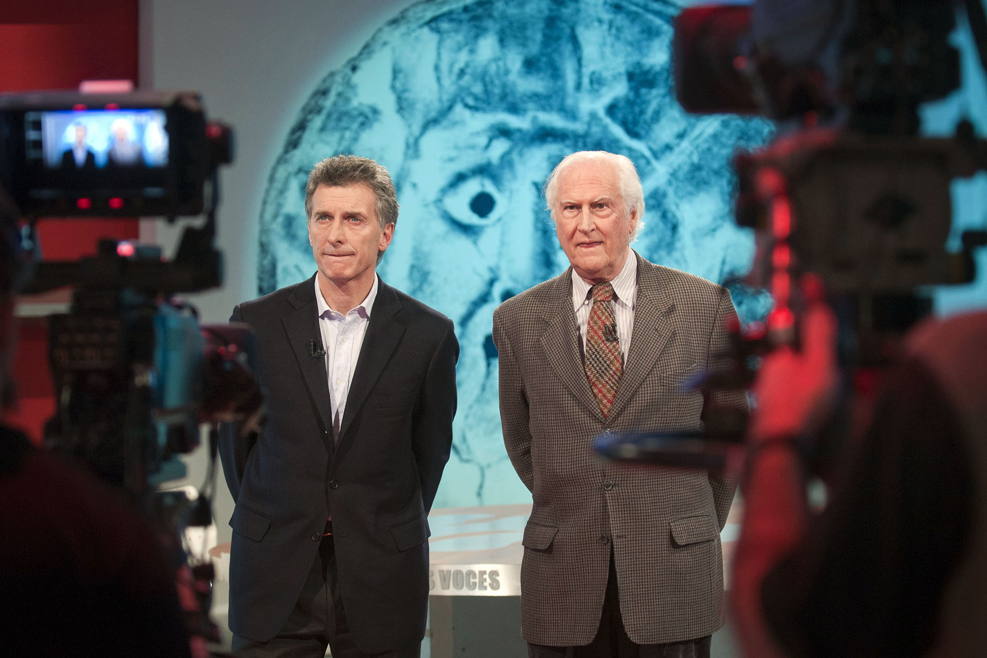 2011. Junto a Fernando “Pino” Solanas, durante un debate en “A Dos Voces” en el marco de su campaña de reelección a jefe de Gobierno Porteño
