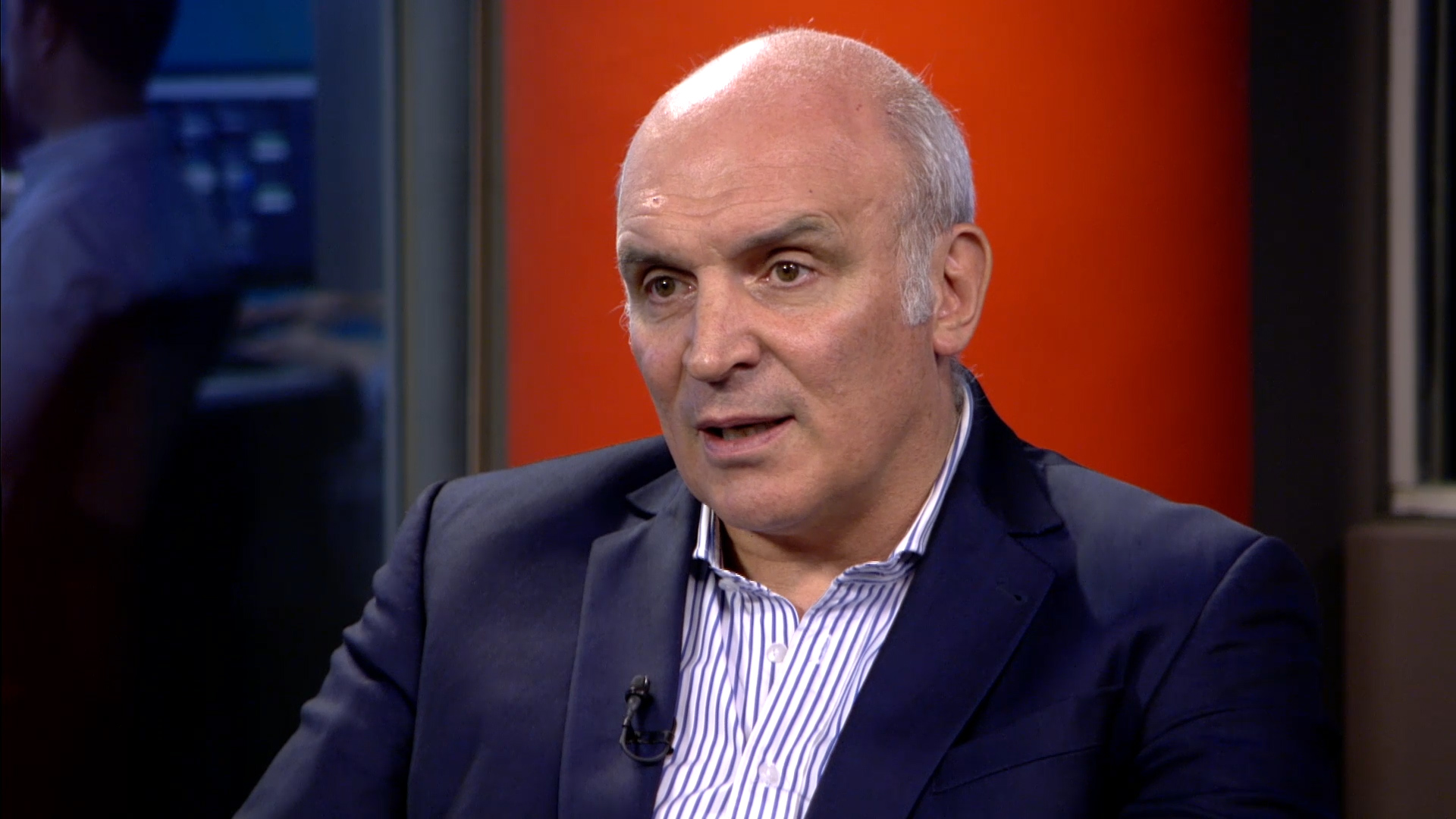 “Mi intención en esta campaña presidencial que se avecina es plantear estas cosas como absolutamente necesarias para hacerlas cuanto antes para que no sea necesario una crisis para darnos cuenta”