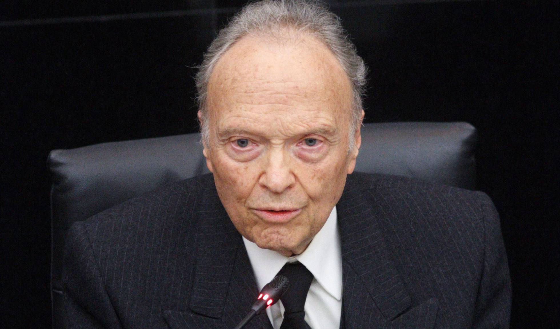 El Fiscal General, Gertz Manero, dijo que no descubrir la verdad dañaría la credibilidad de la procuración de justicia (Foto: EFE)