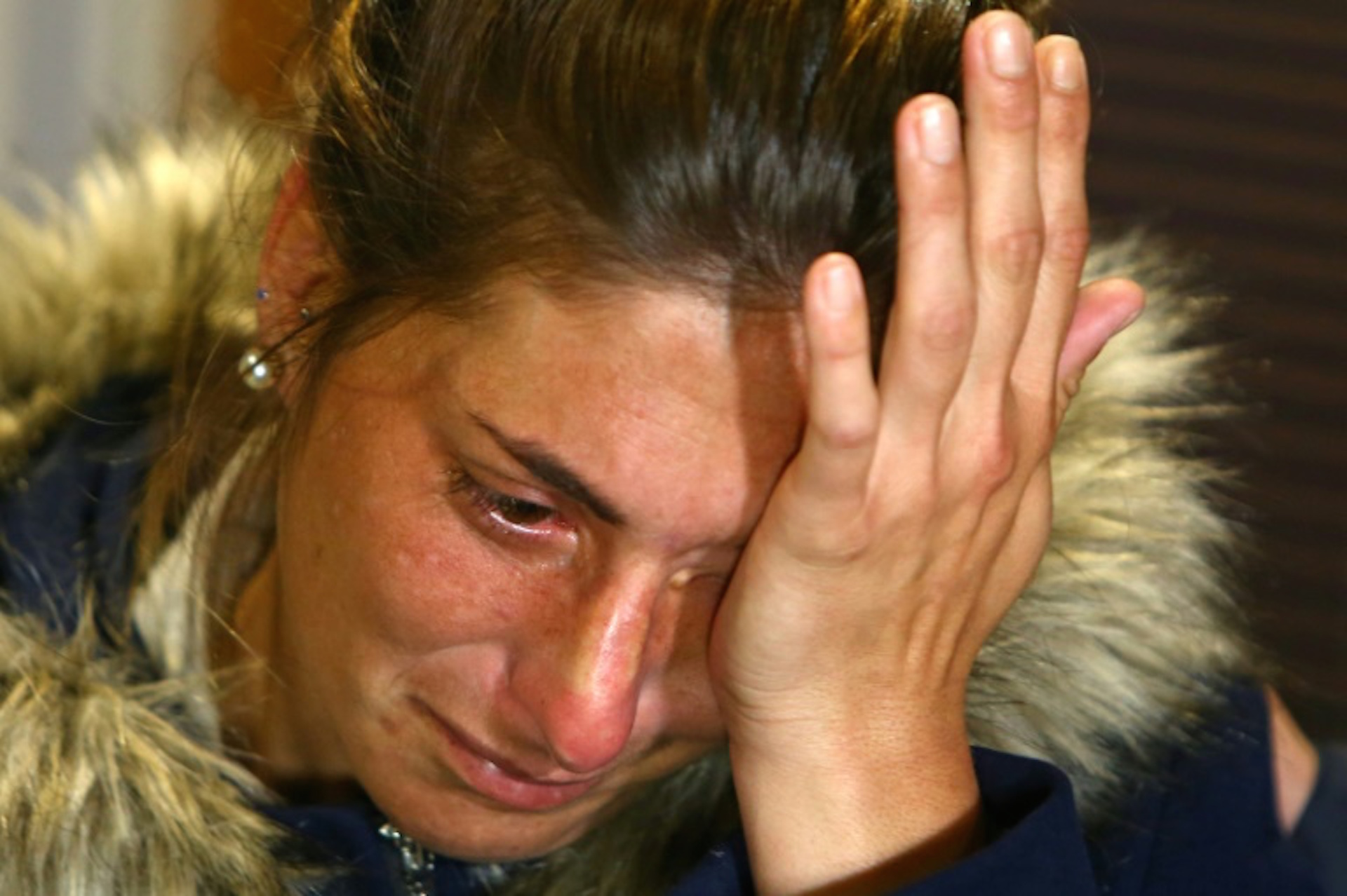Romina Sala, hermana del futbolista argentino de Cardiff City, Emiliano Sala, reacciona mientras brinda una conferencia de prensa en el Cardiff City Stadium en Cardiff, Gales del Sur el 25 de enero de 2019 (AFP/Archivos – GEOFF CADDICK)