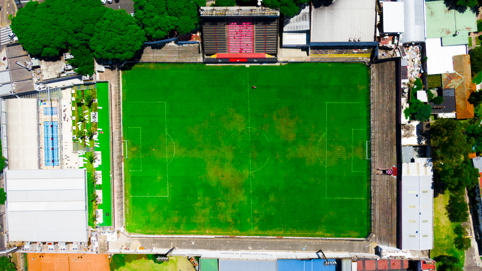 “Estadio Juan Pasquale” de Defensores de Belgrano, histórica casa del club que hoy está en la B Nacional
