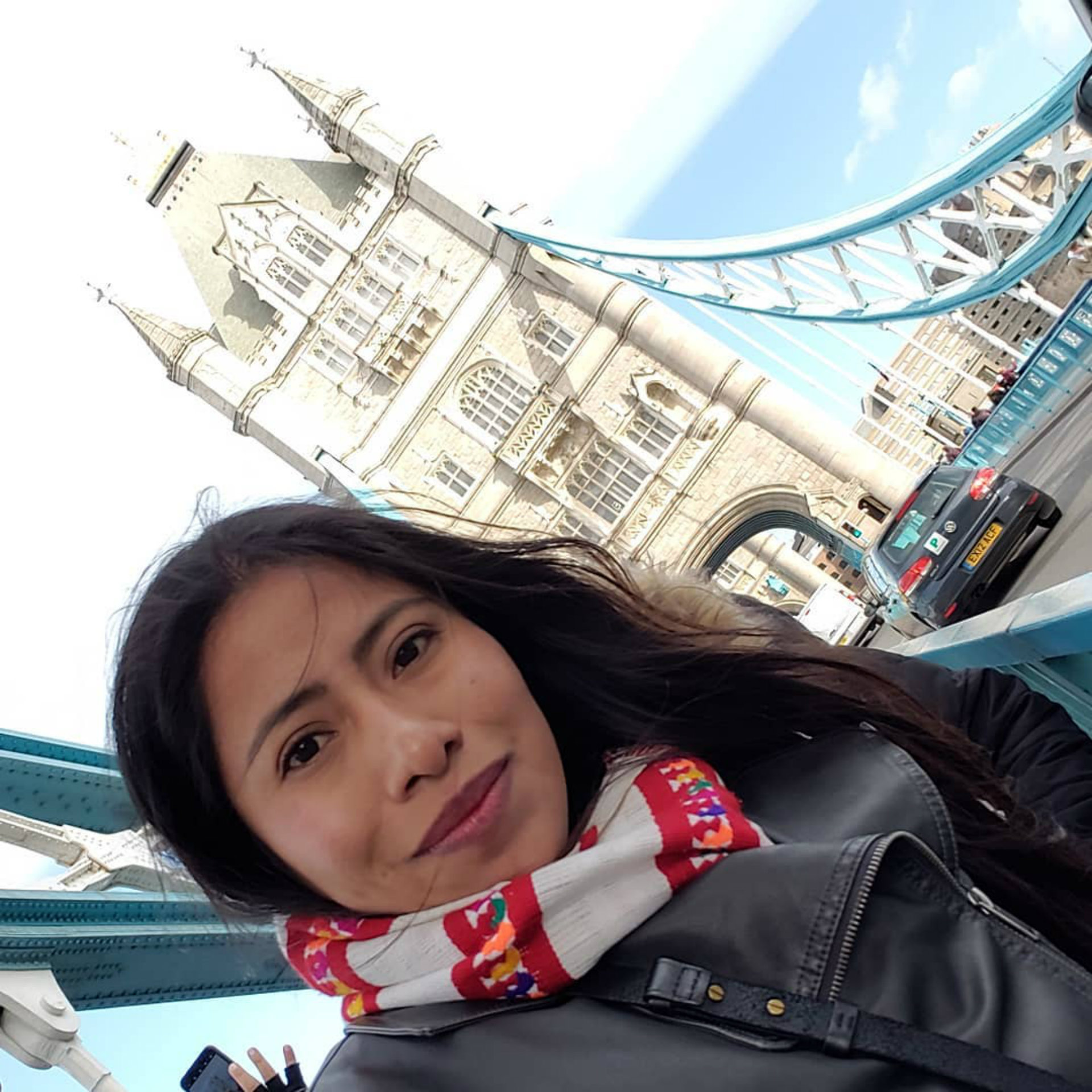 Yalitza mostró un telar indígena que hizo su abuela (Instagram)