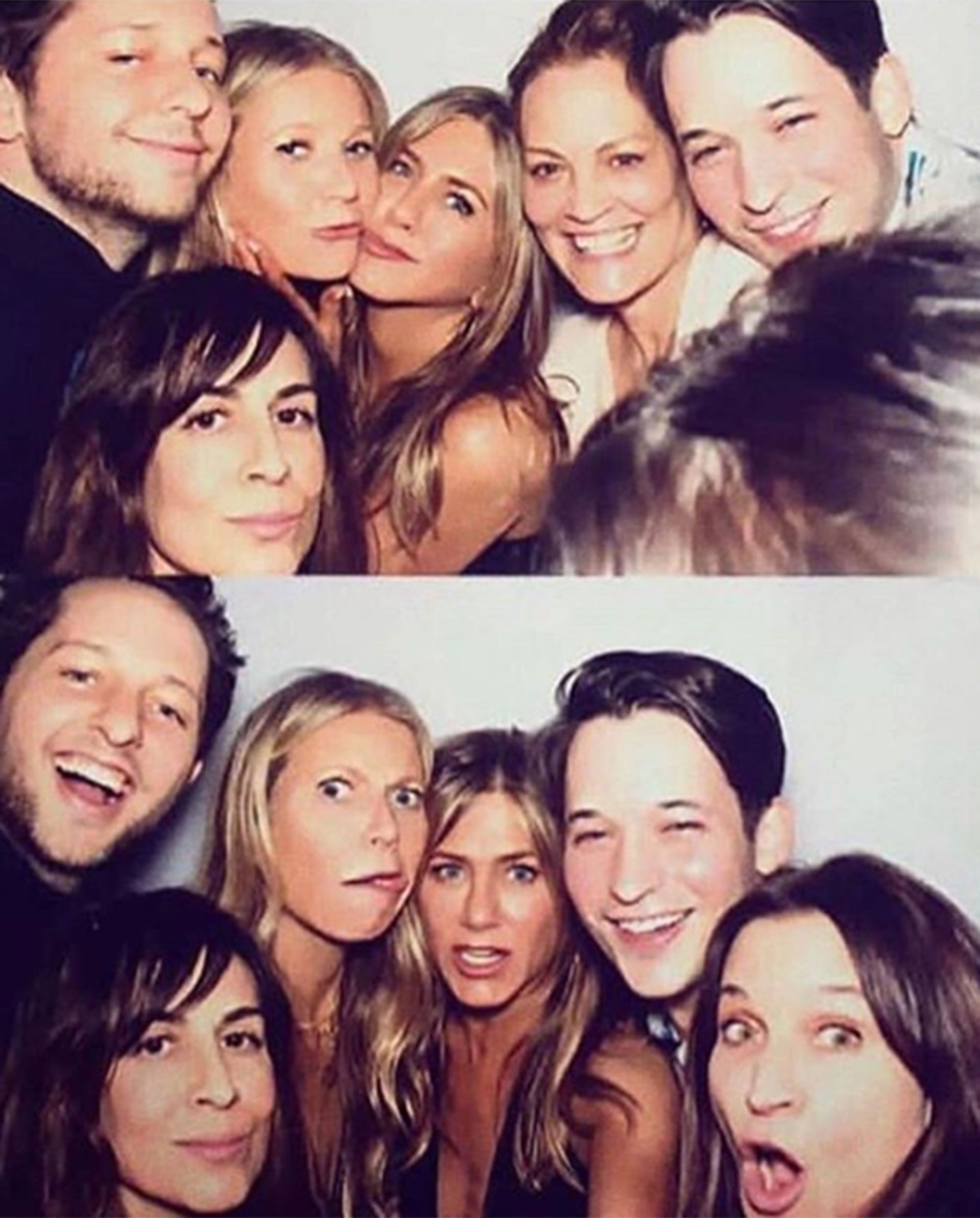 Jennifer aniston con sus alguno de sus amigos, entre ellos Gwyneth Paltrow