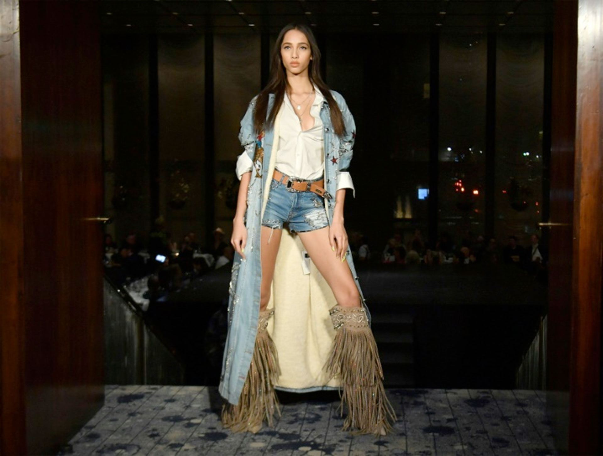 La colección otoño/invierno de Philipp Plein, presentada el lunes en Nueva York (AFP – Angela Weiss)