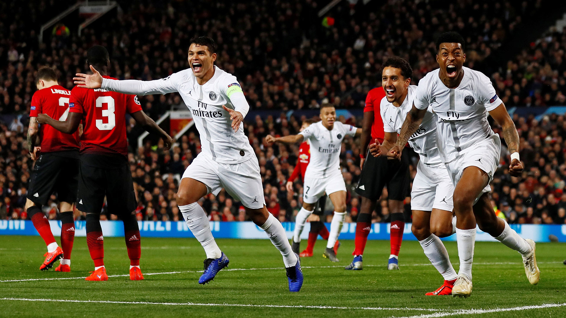 El Paris Saint Germain ganó 2-0 en Old Trafford en el partido de ida (Reuters)
