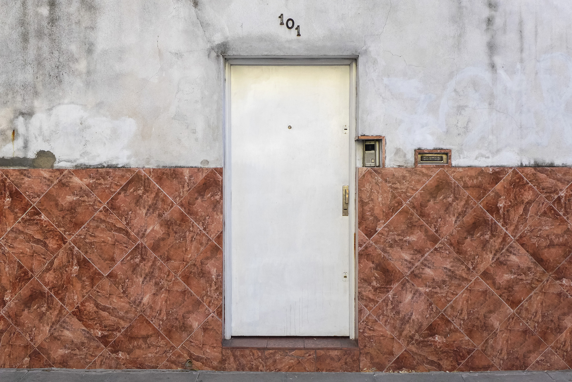 Puerta (Zuviría 101, Parque Chacabuco, BA, 2017)