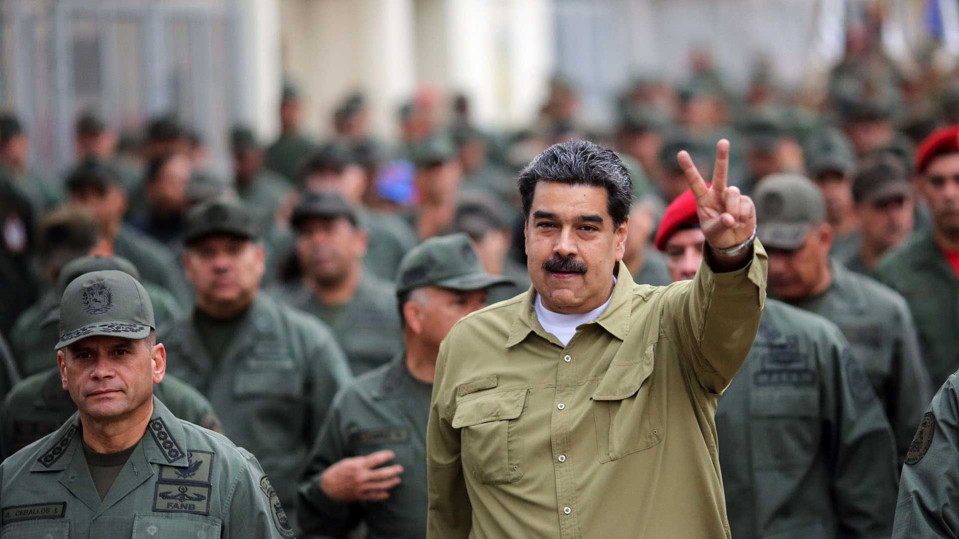 Nicolás Maduro, el heredero político de Hugo Chávez, en su hora más difícil. Foto: AFP.
