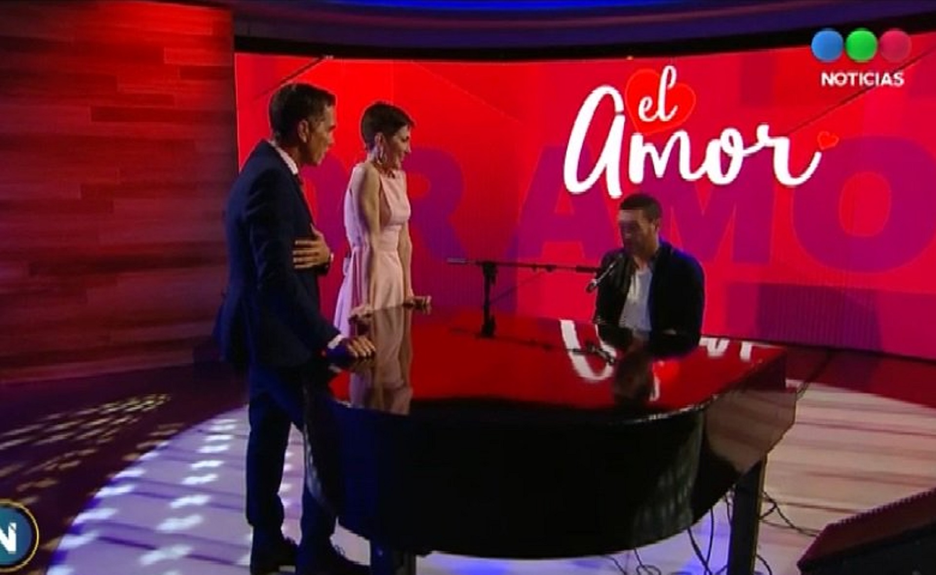Rodolfo Barili, Cristina Pérez y Axel