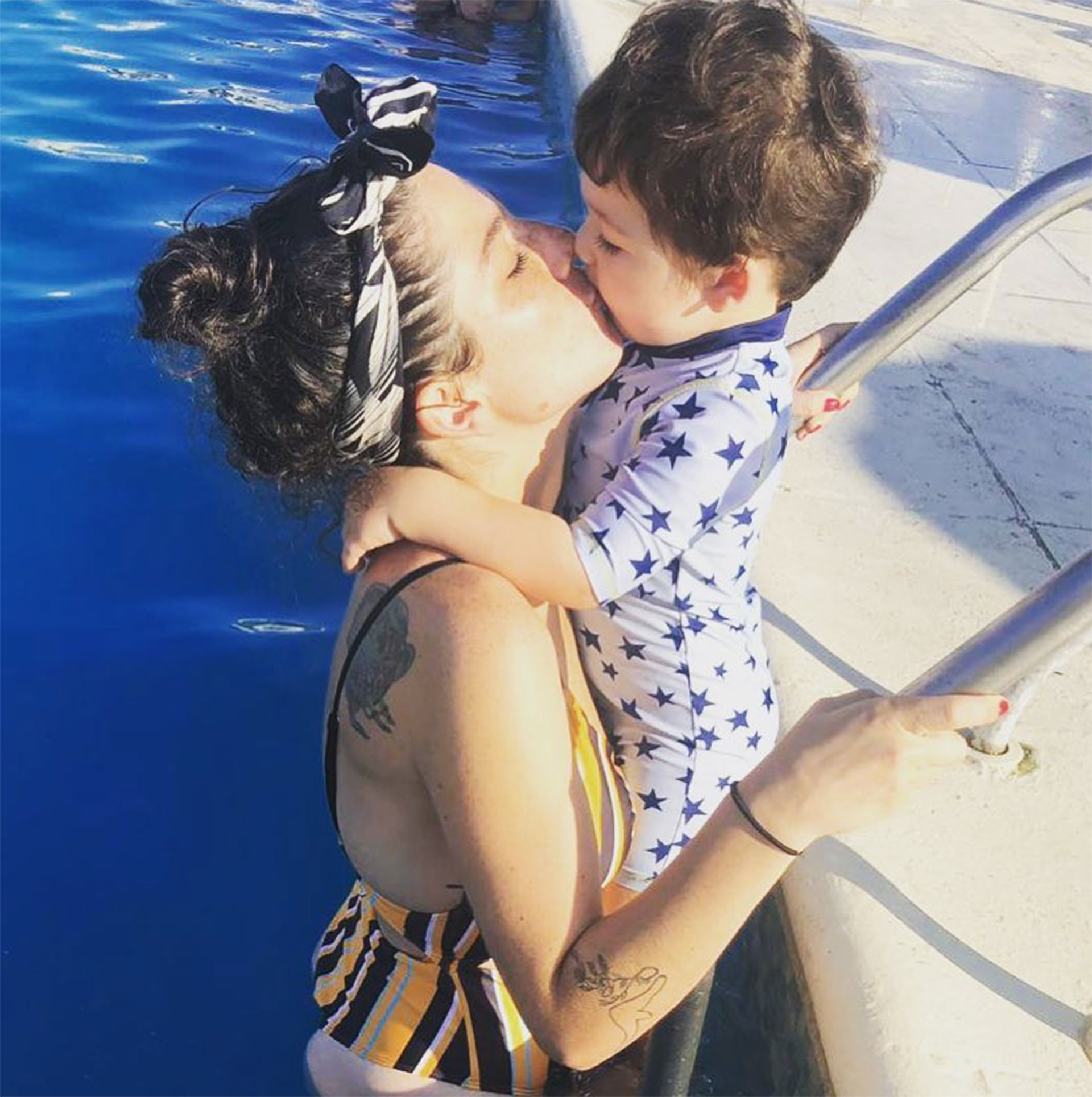“Veremos cuando sea más grande y se pueda expresar mejor, si noto alguna necesidad, nos ocuparemos de resolverlo de la mejor manera posible”. (Foto: Instagram)
