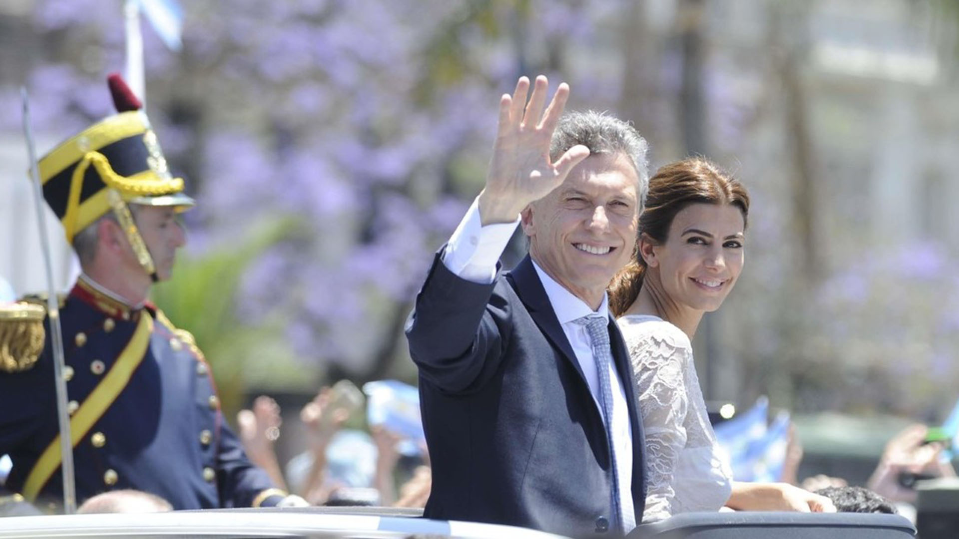 Mauricio Macri está a punto de entrar a la historia como el primer presidente no peronista en terminar su mandato y entregarle la banda a otro presidente no peronista (no importa si es a él mismo, lo interesante es que haya tenido la tozudez de seguir y romper el maleficio).
