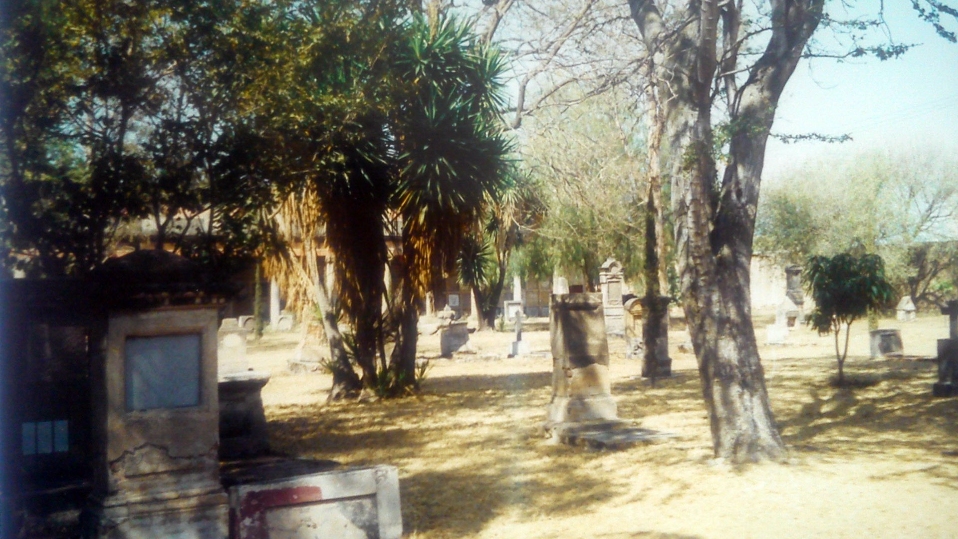 En sus inicios el panteón era una fosa común (Foto: Wikipedia)