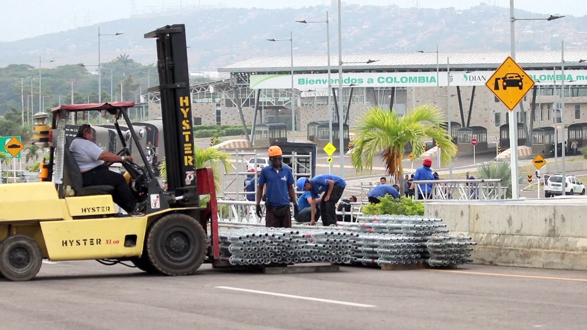 Los preparativos para el Venezuela Aid Live (AFP)